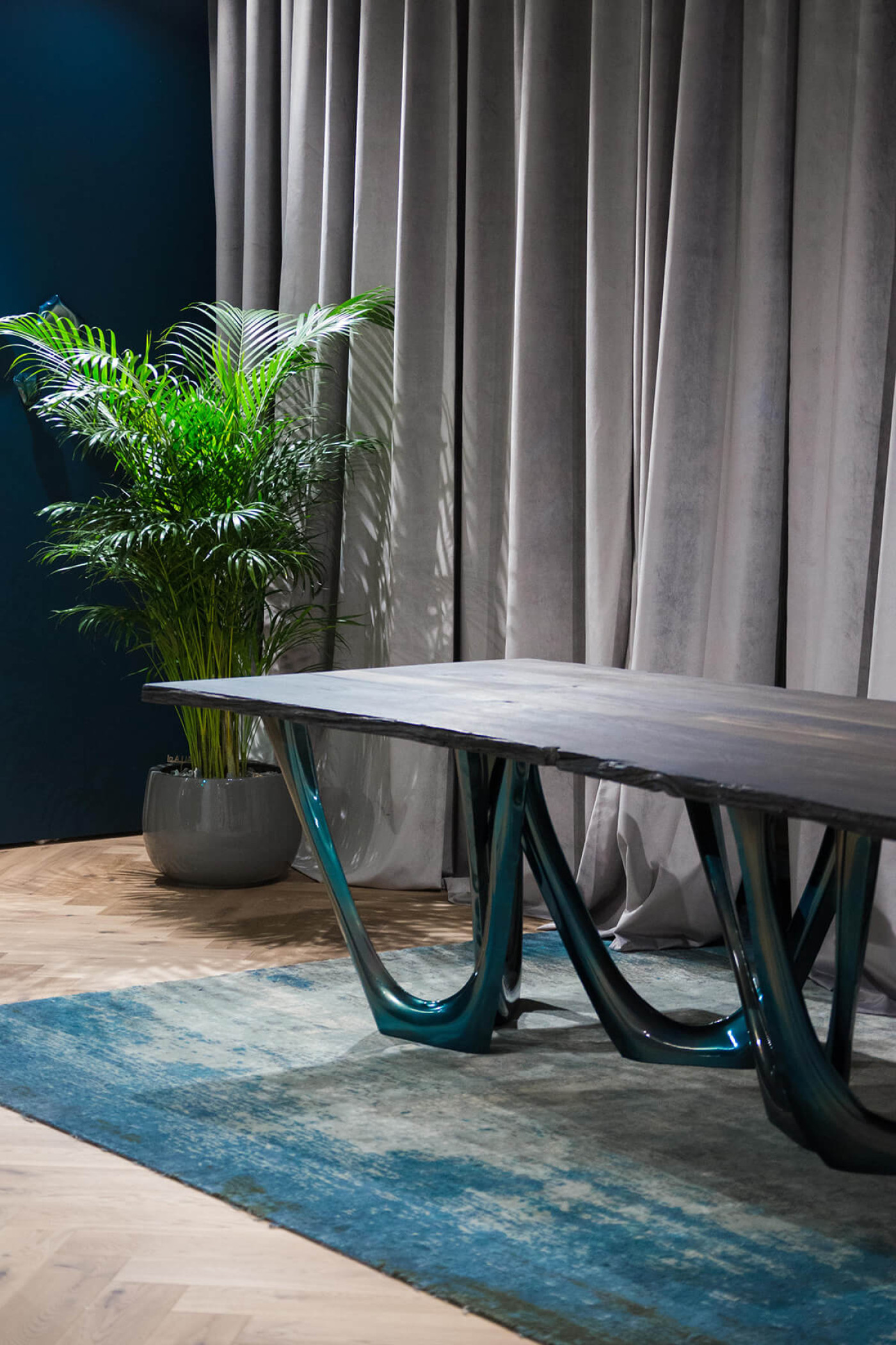 zieta_g-table_cosmos_ancient_oak_heat_collection_9