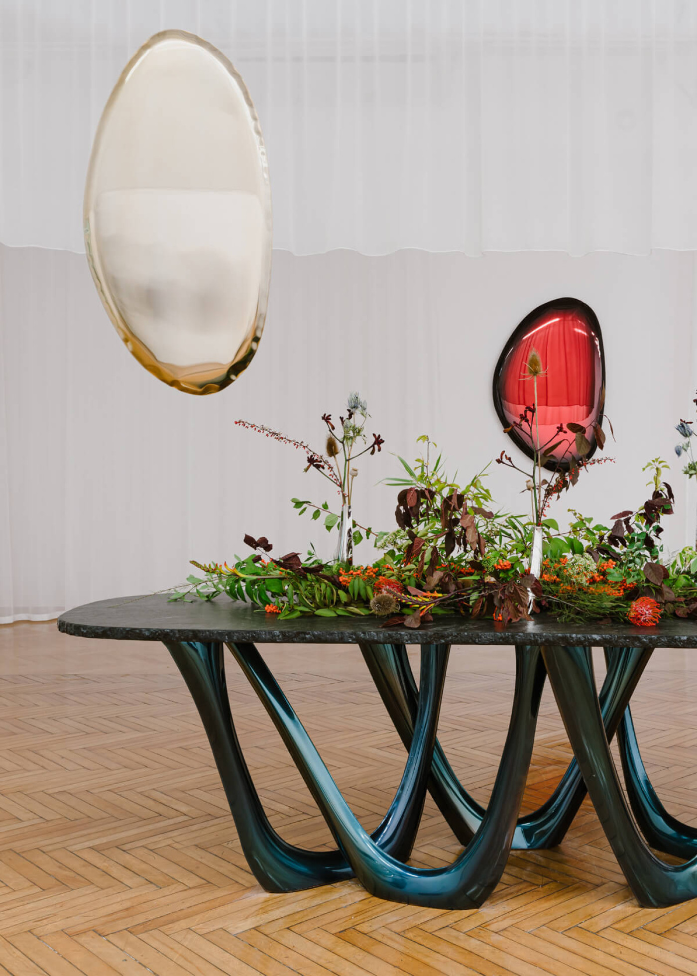 Zieta_G-TABLE_granite_top_cosmic_blue_base_Heat_Collection_photo_by_Zasoby_Studio