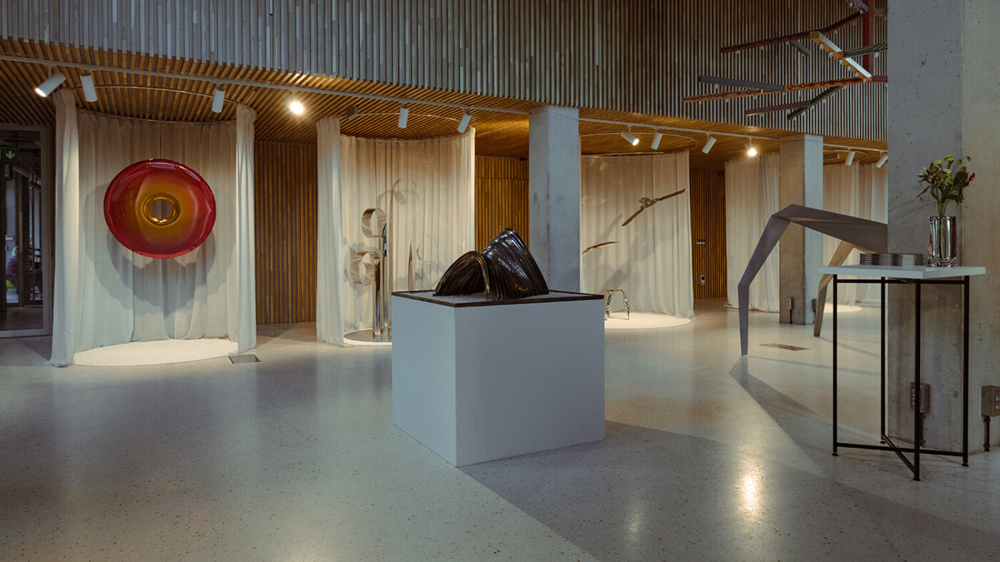 rondo mirror, nawa miniature at concordia design 