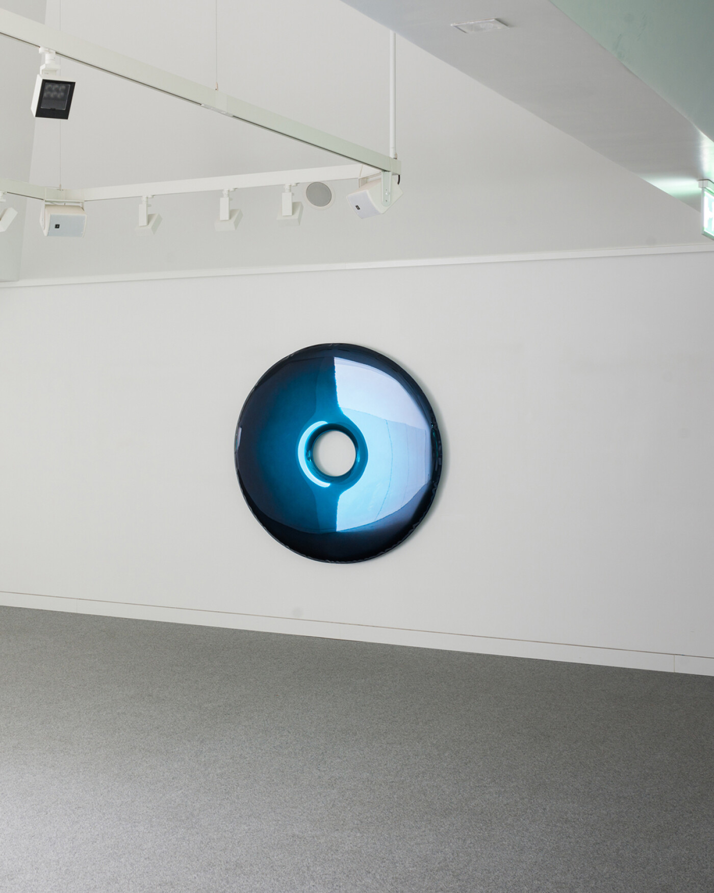 zieta_rondo_gradnient_deep_space_blue_fot.M_Jastrzebski_hq_9