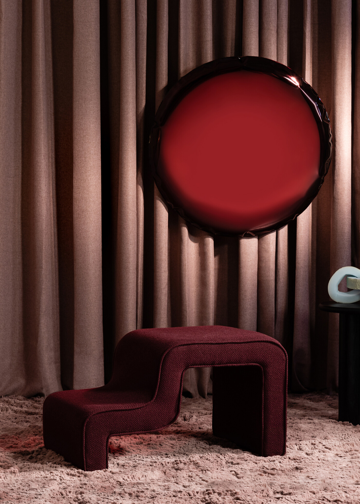 Zieta_OKO_Mirror_red_rubin_Transitions_Collection