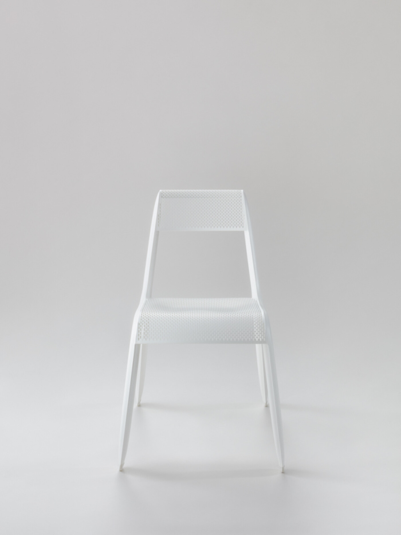Zieta_ULTRALEGGERA_Chair_white_ matt_RAL_9010_Zieta_Collection_photo-Ernest_Winczyk_5