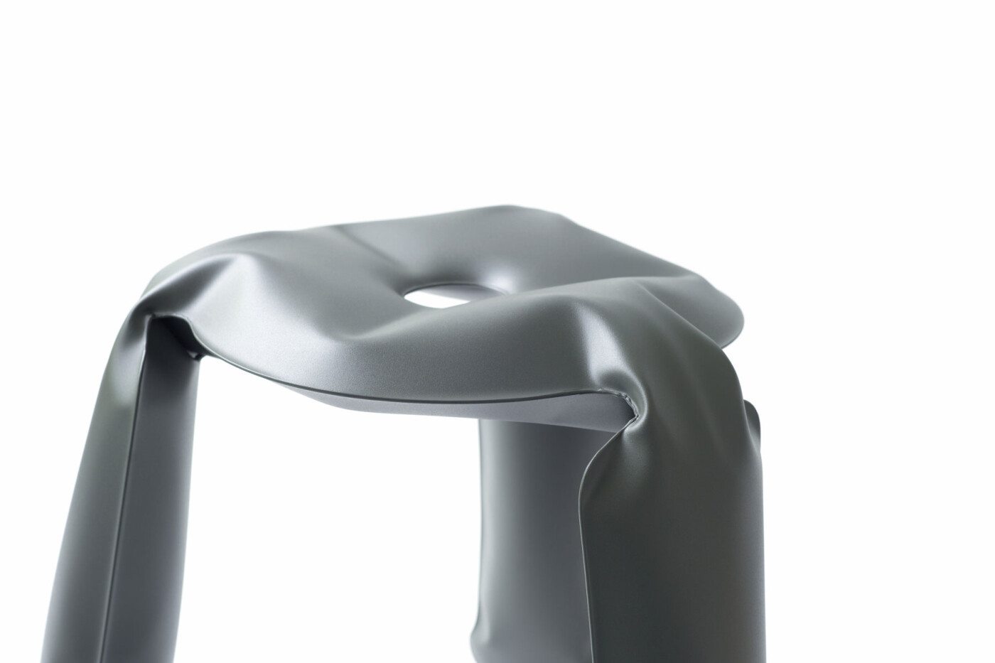 zieta_PLOPP_STANDARD_umbra_grey_RAL_7022_Zieta_Collection3