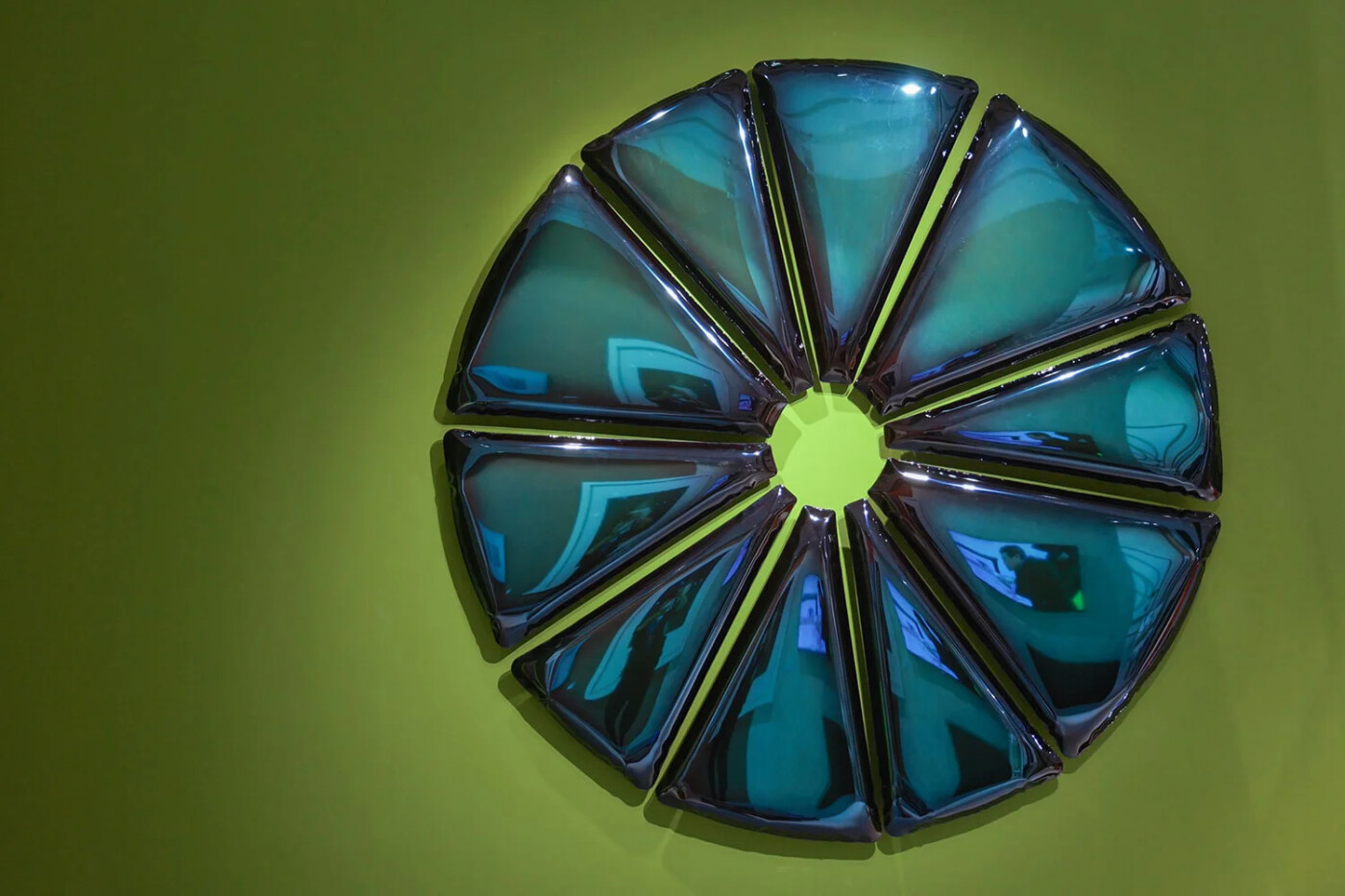 NUCLEUS-presented-at-the-Gallery-All.-Photo-courtesy-of-the-Gallery-All_1-2