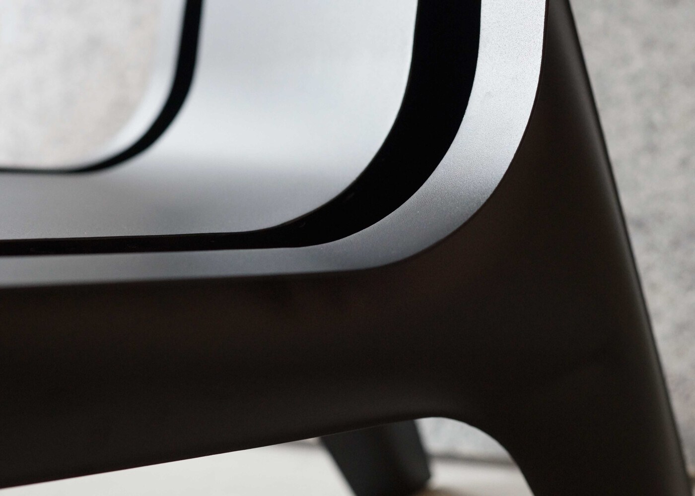 j-chair by zieta studio