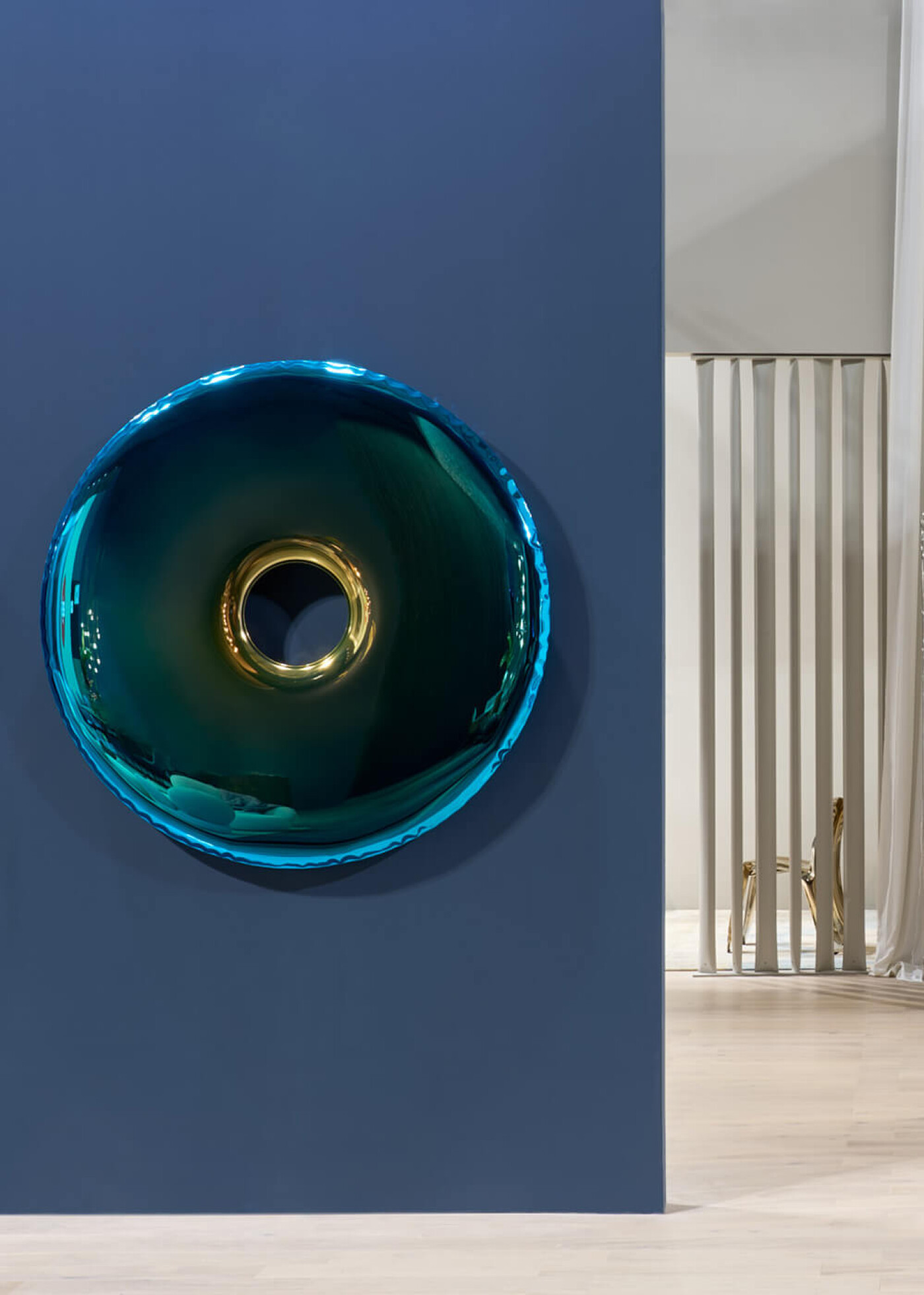 Zieta_RONDO_mirror_helix_nebula_topaz_sapphire_transition_collection_photo TRENDNOMAD Michał Mazur