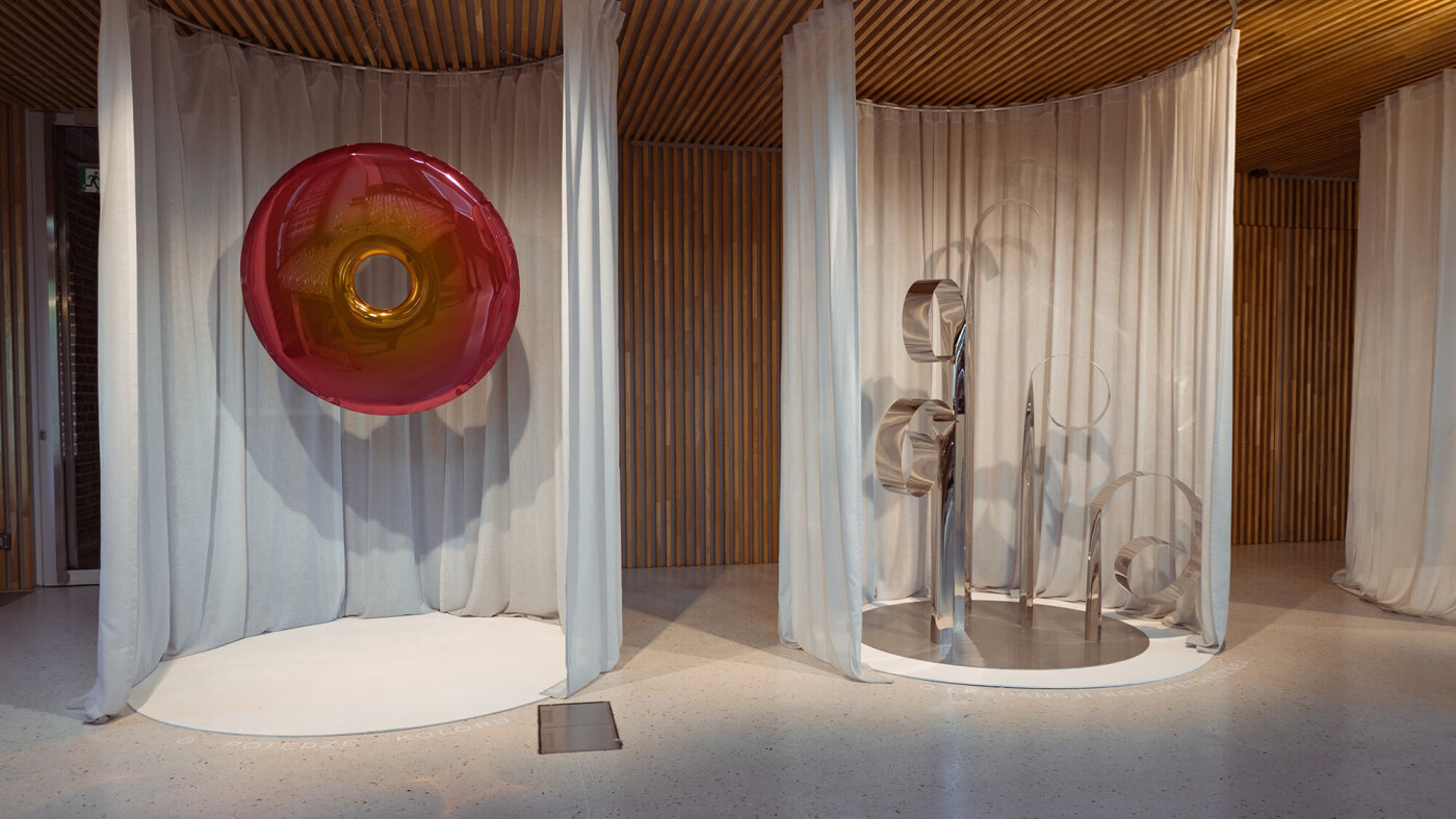 Zieta_INFLATALES_Concordia_Rondo_mirror_fot.Kacper_Miodek (1)