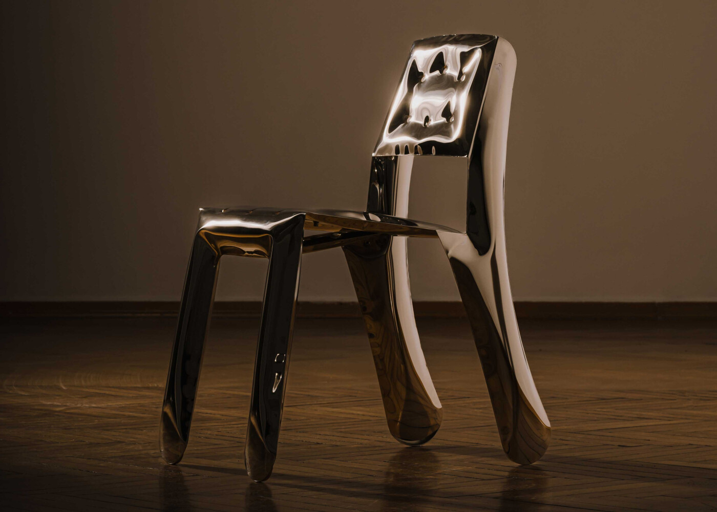 ZIETA-STUDIO-CHIPPENSTEEL-chair,-Ph