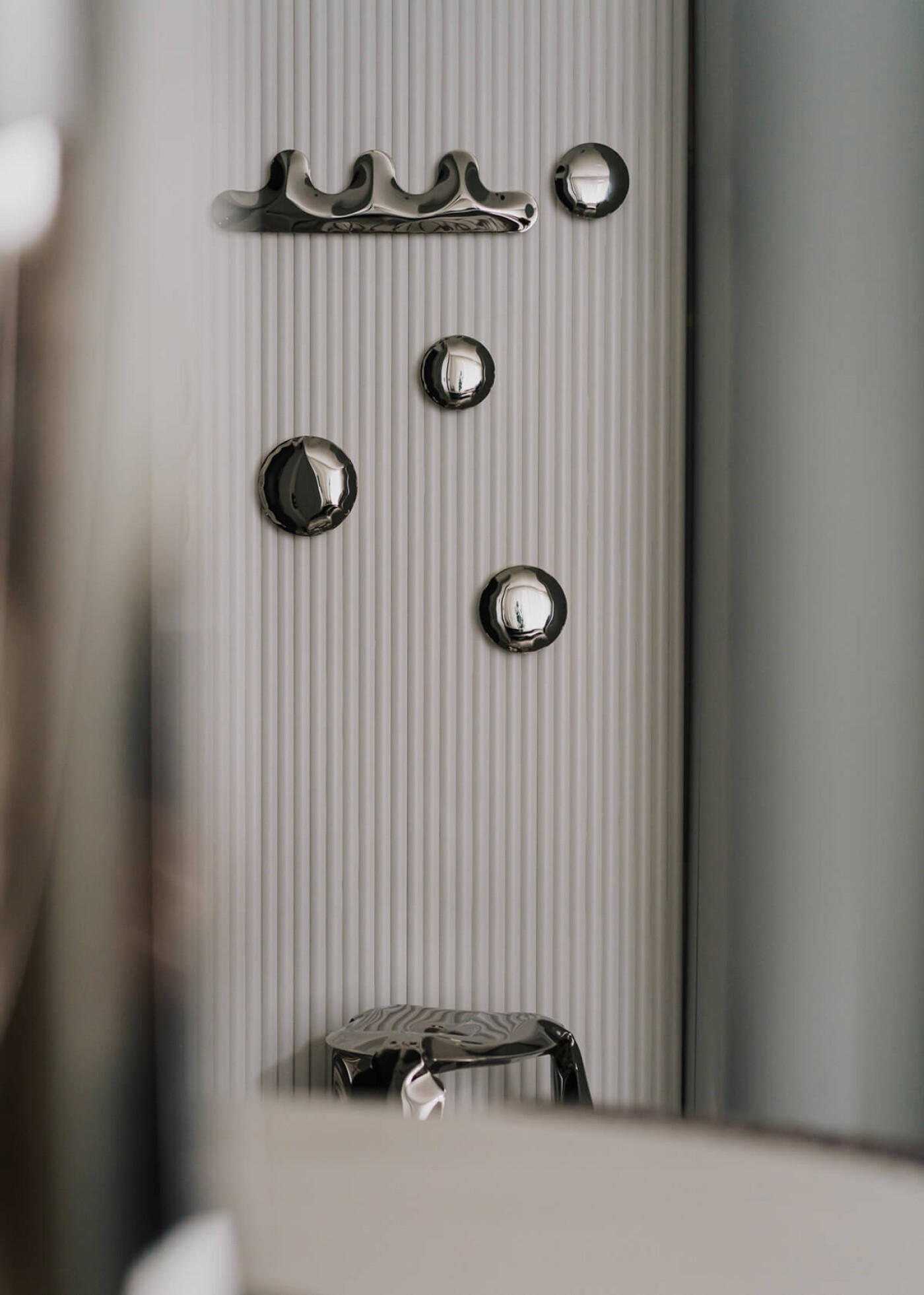 Zieta_PIN_Set_KAMM_Zieta_Realizacja_stolarska_@zielinski_interior_zdjęcia@zasoby.studio_stylizacja_@tulo.studio_projekt_74studiopl_1