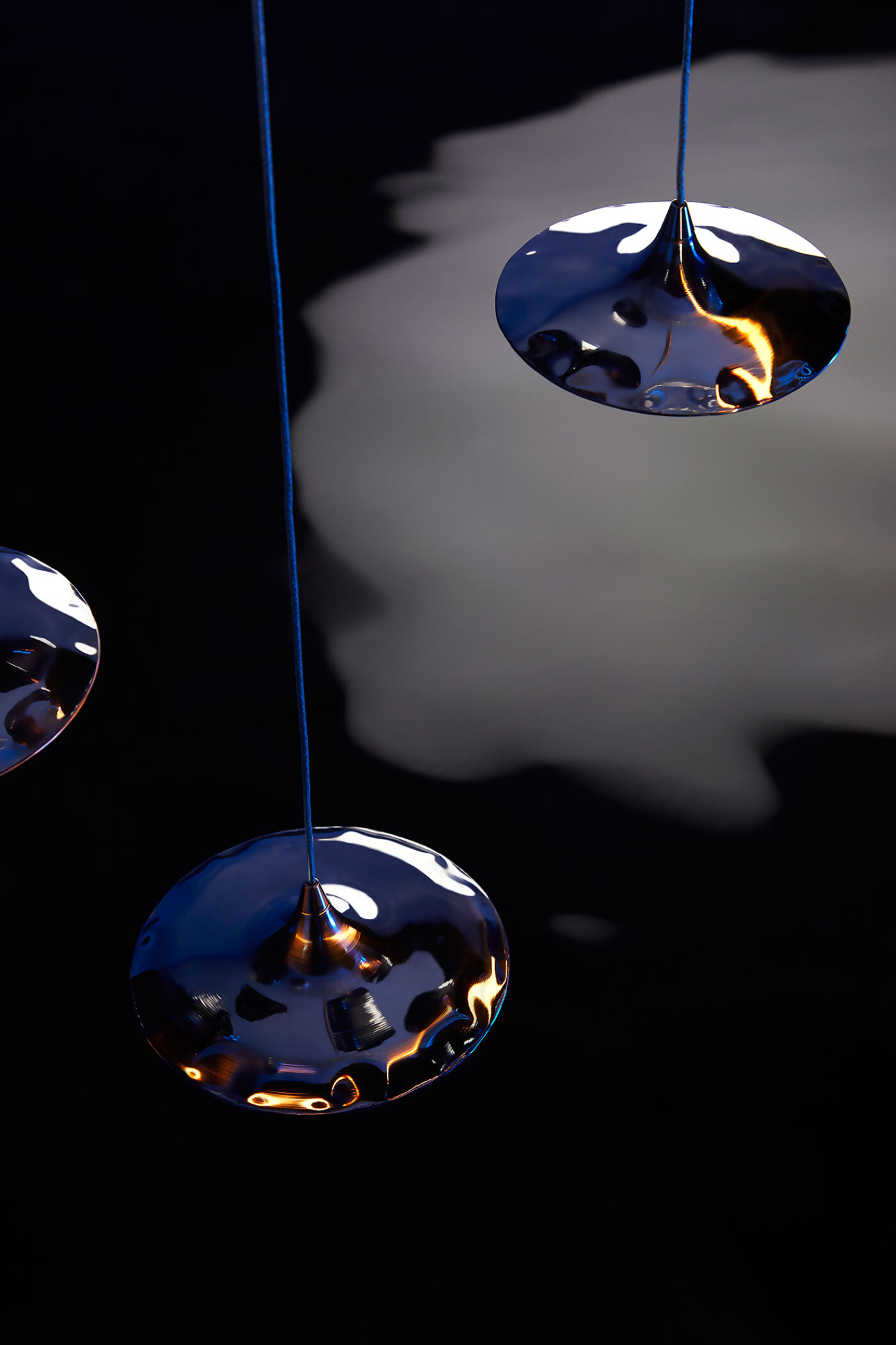 Zieta_LAMPIN_inox_polished_Zieta_Lighting_fot