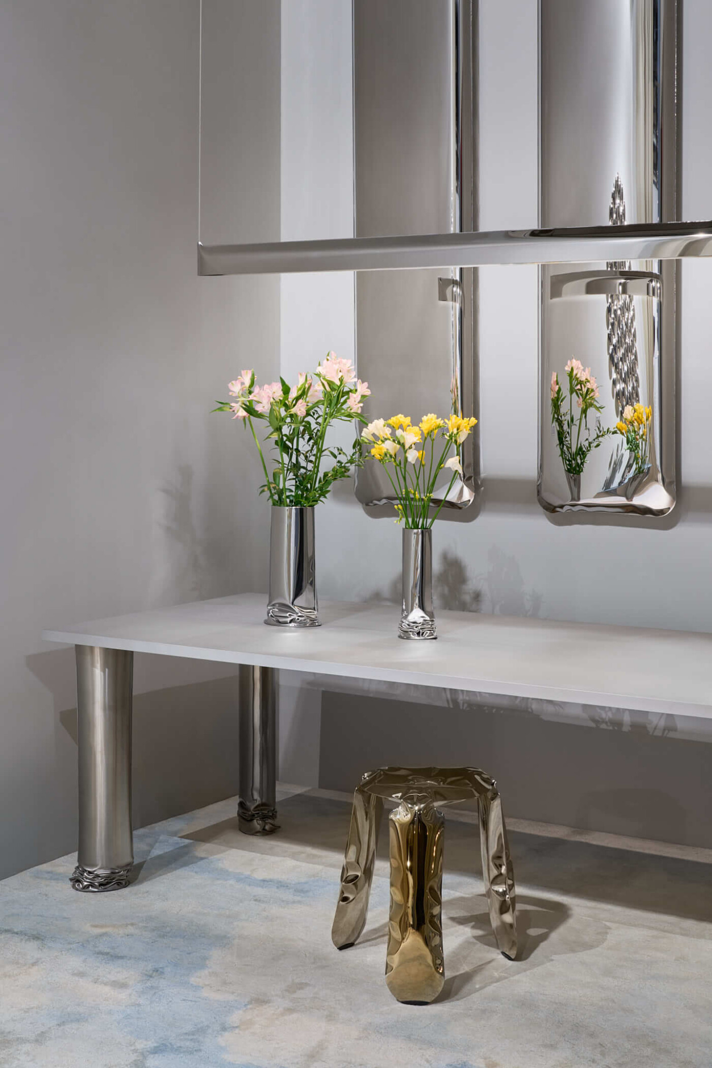 Zieta_BLADE_inox_polished_Zieta_Lighting_-credits Trend Nomad-web-2x3