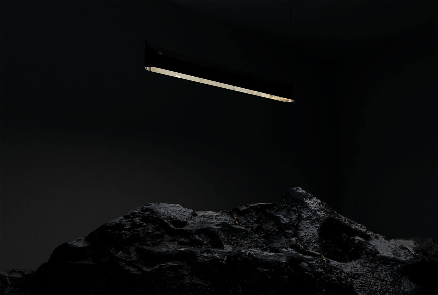 Zieta_BLADE_inox_polished_Zieta_Lighting_1