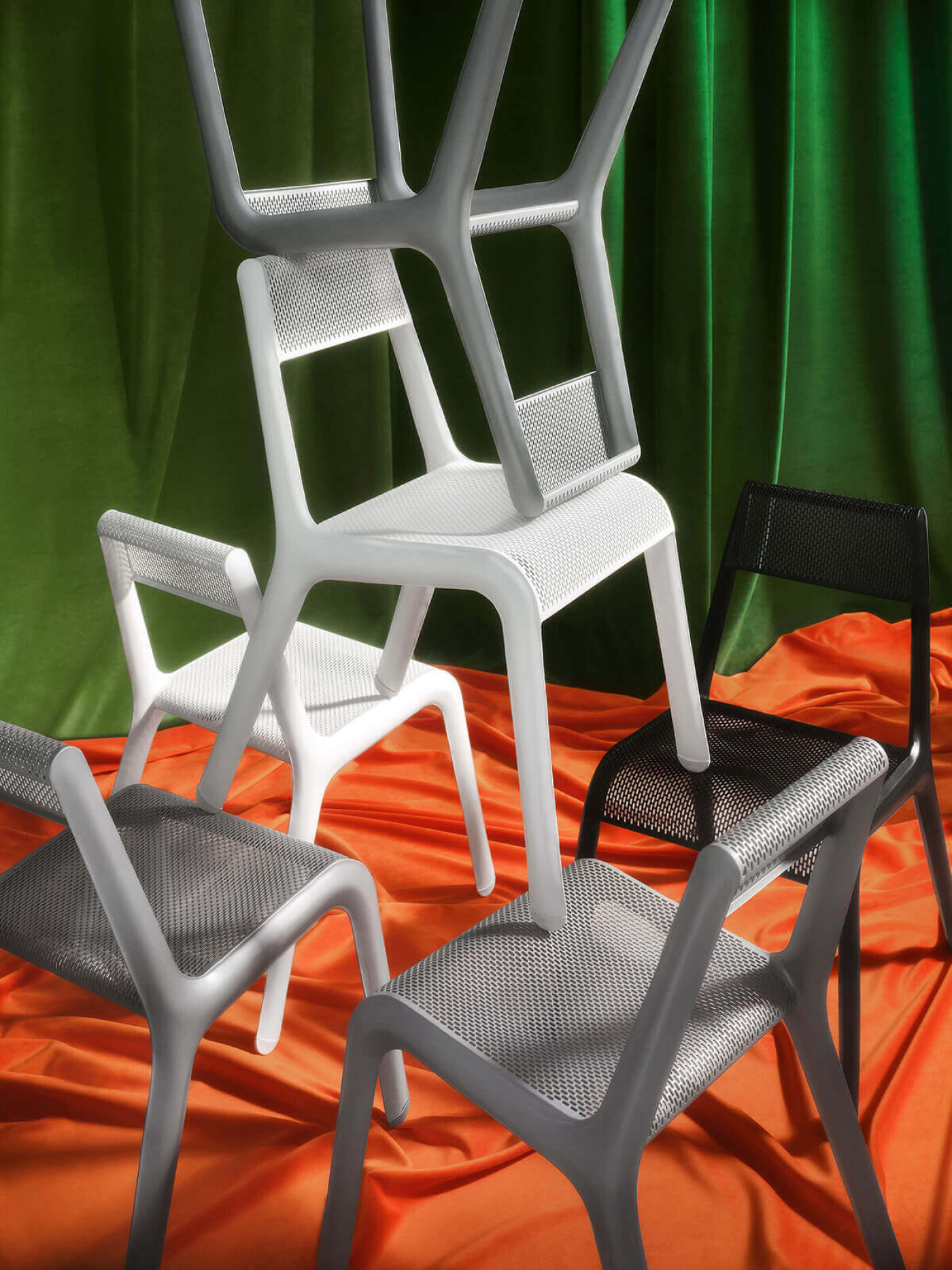 Zieta_ULTRALEGGERA_Chair_Zieta_Collection_photo_photo_Ernest_Wińczyk_1 (1)