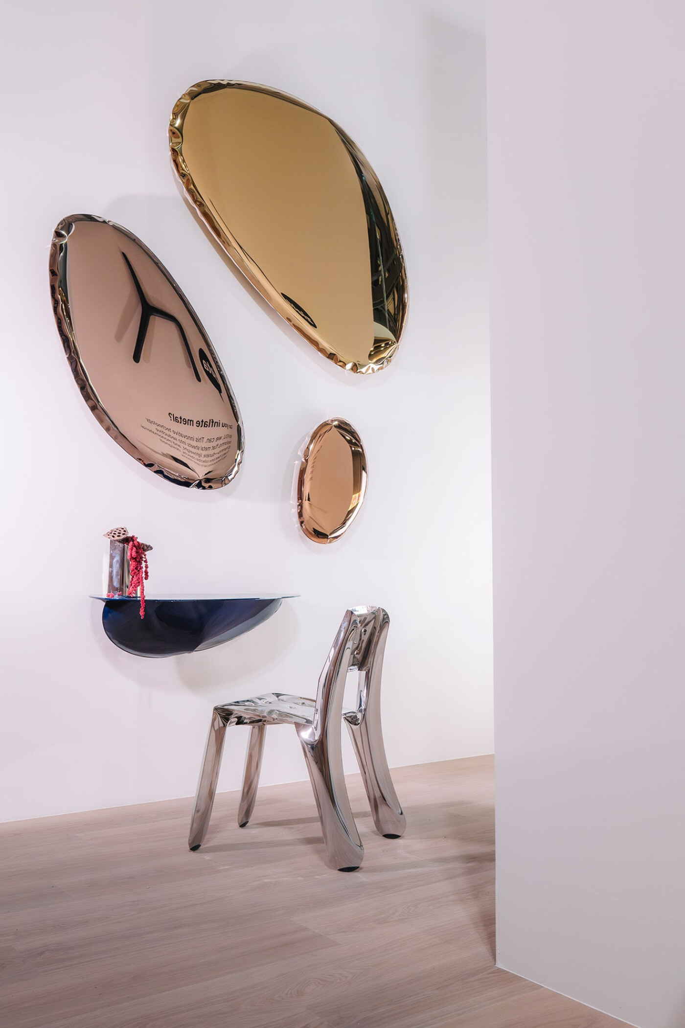 taflao_copperbrassbronze_chippensteelSesja_Salone_2025_fot_Jakub_Musialski_36-min