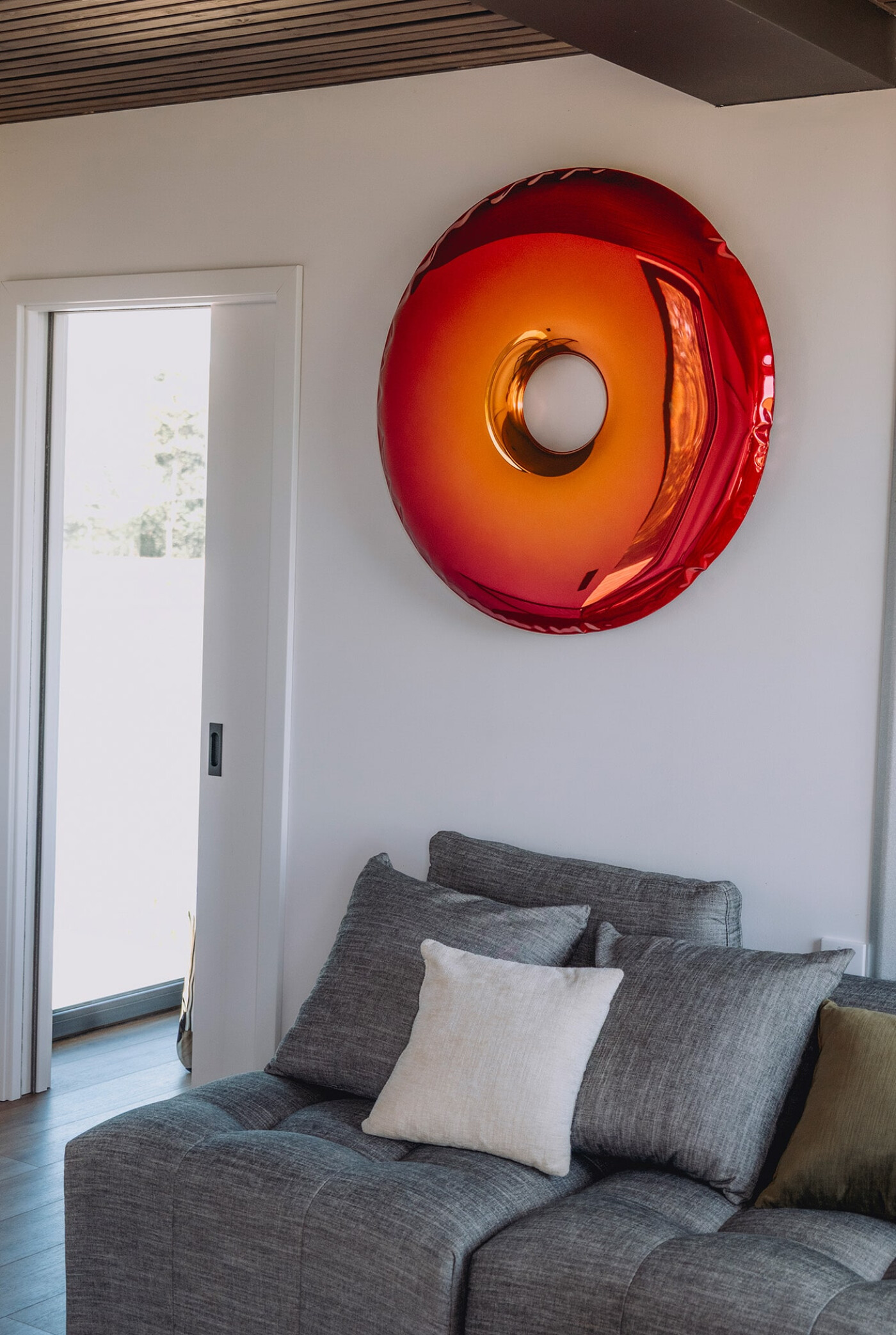 rondo120_Topaz Rhodonite_Aldona_Banasiuk_sesja_2025_fot_Jakub_Musialski_95-min