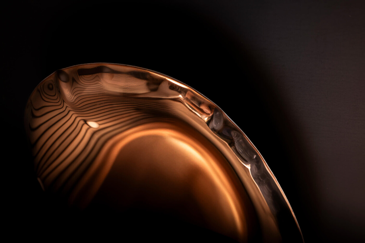 Zieta_Tafla_O_copper_gold_aurum_collection_fot_Jakub_Musialski_3