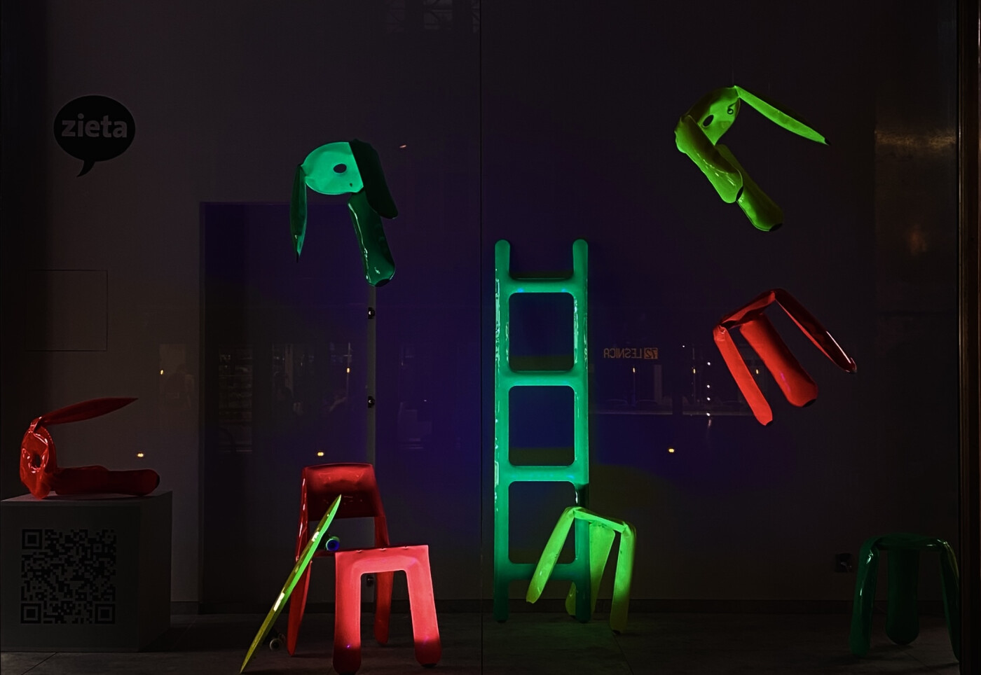 neony-renoma-fot-rafal-ciemny