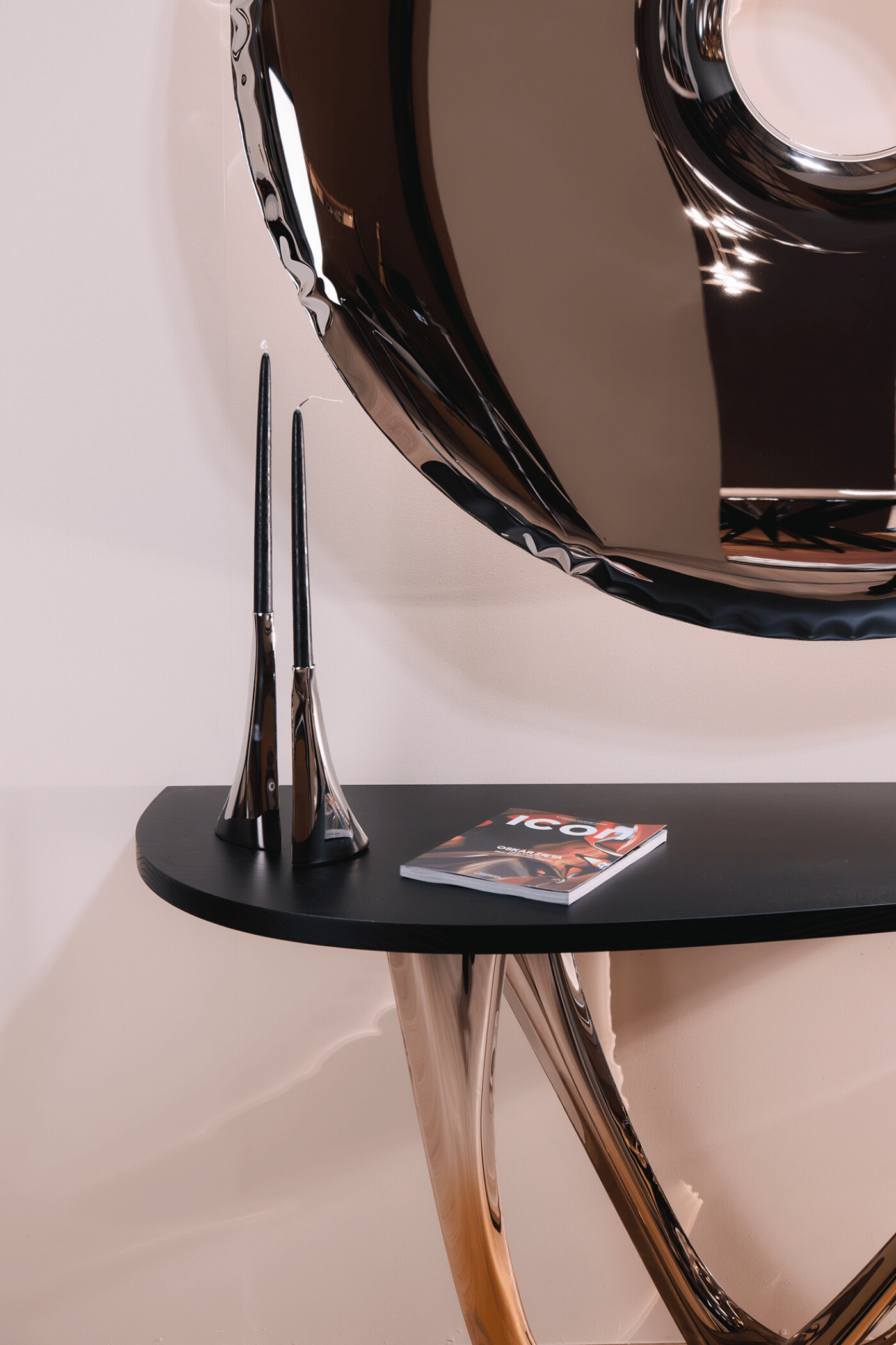 zieta_g-console_duo_flamed_gold_heat_collection_fot_Jakub_Musialski_2 (1)