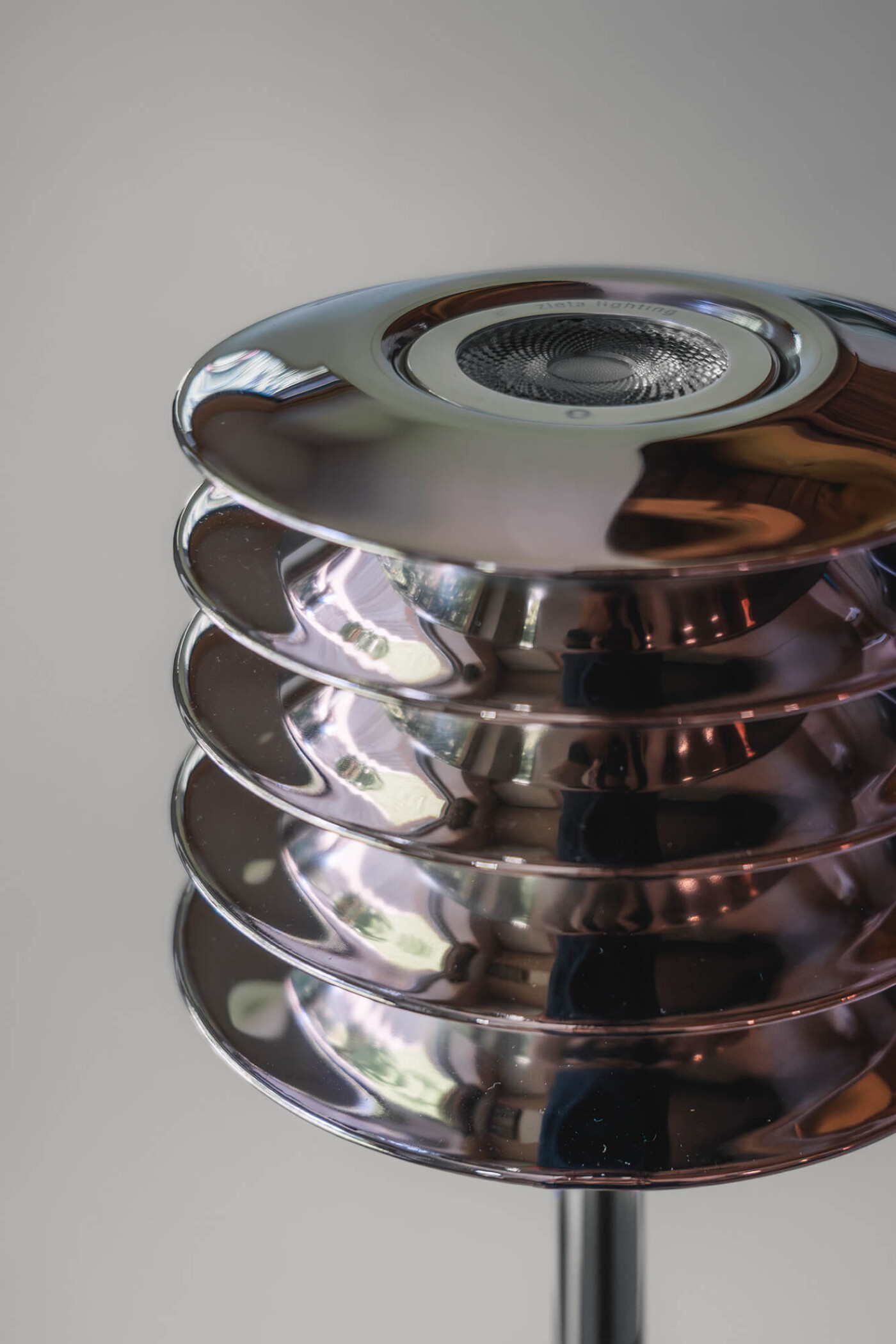 zieta_harmonica_floor_inox_polished_lighting_collection_fot_Jakub_Musialski (7)