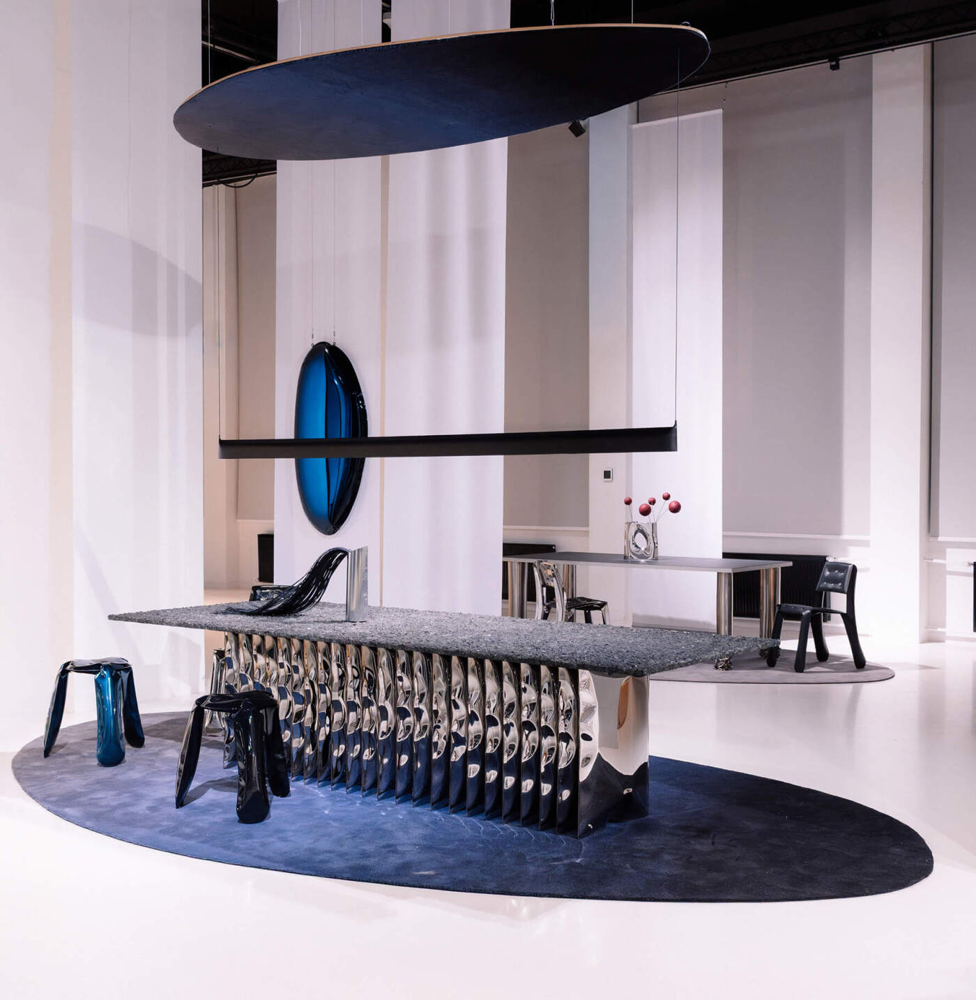 Zieta_Harmonica_Table_inox_polished_granite_fot_Jakub_Musialski_35