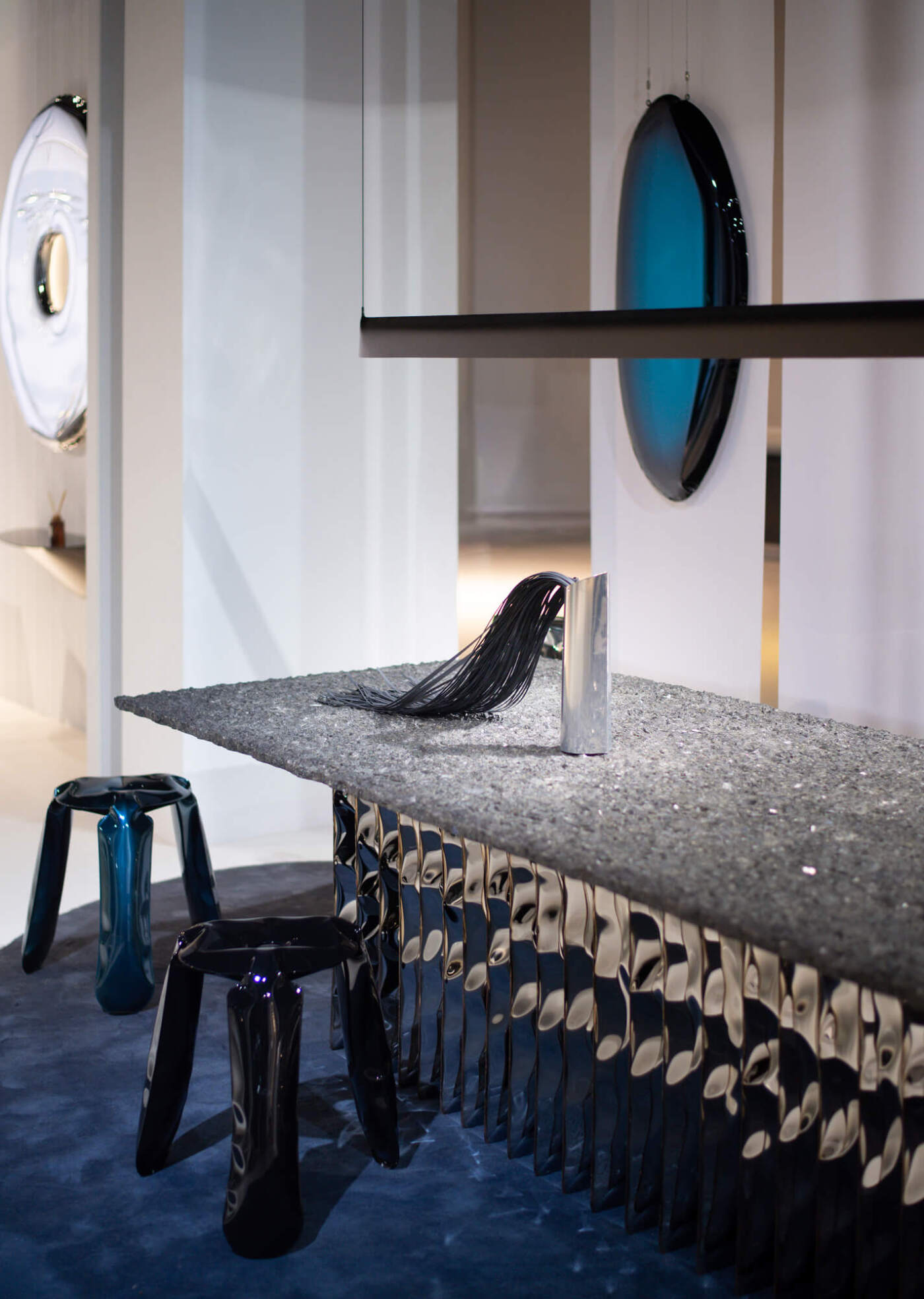 Zieta_Harmonica_Table_inox_polished_granite__fot_Jakub_Musialski_124 3 (1)