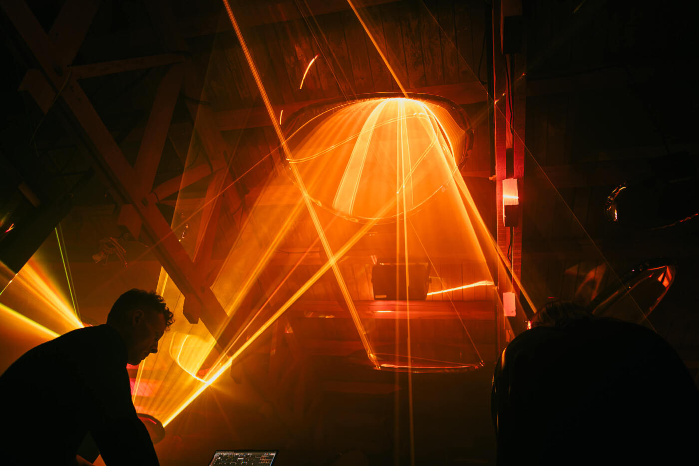 zieta tafla mirror in orange lighting