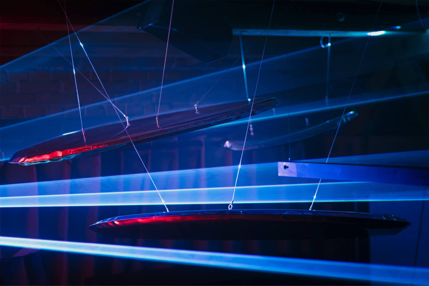 zieta tafla o mirrors celling installation in a blue lighting