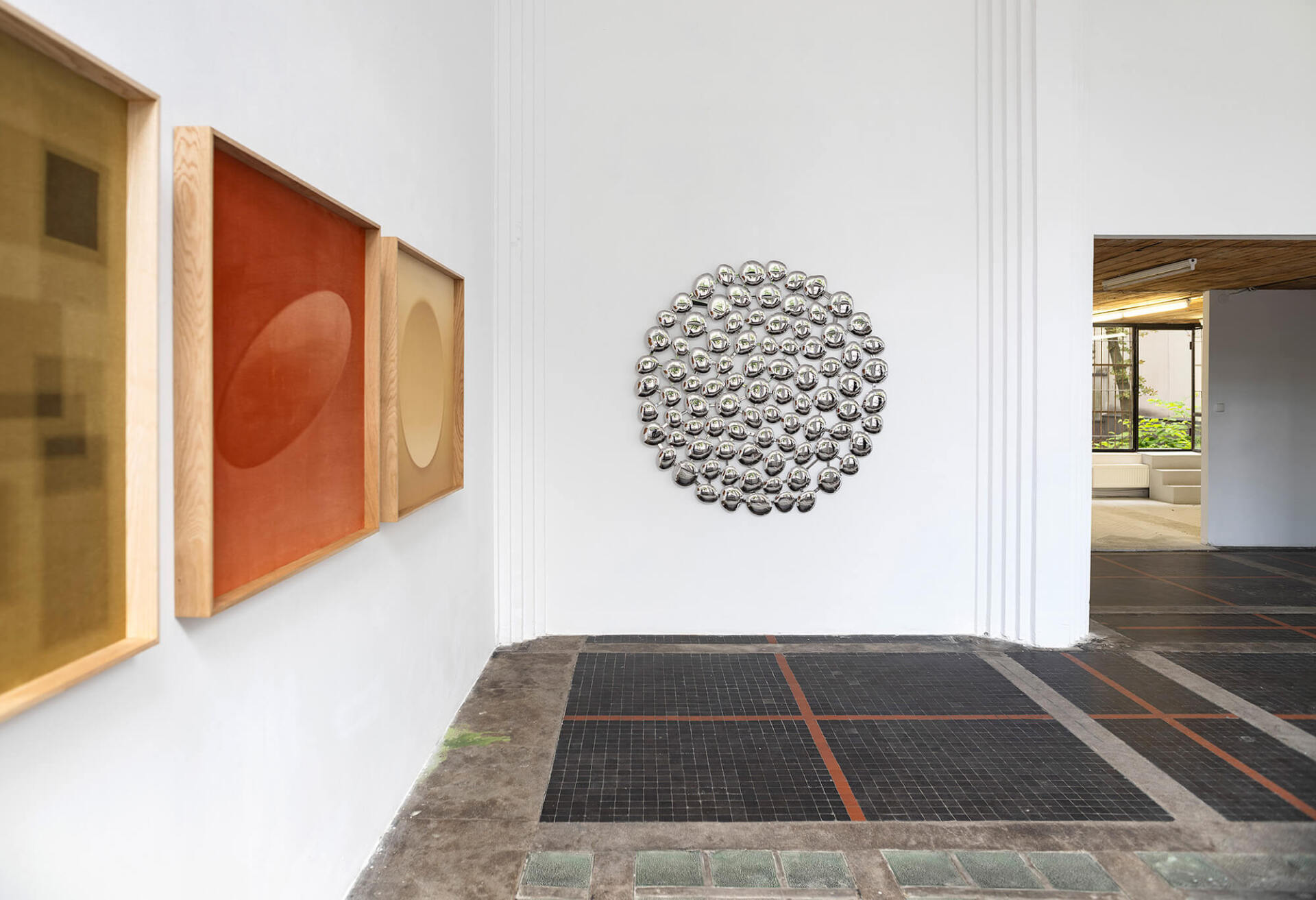 Zieta Inflated steel mirror Mercury Inox Polised