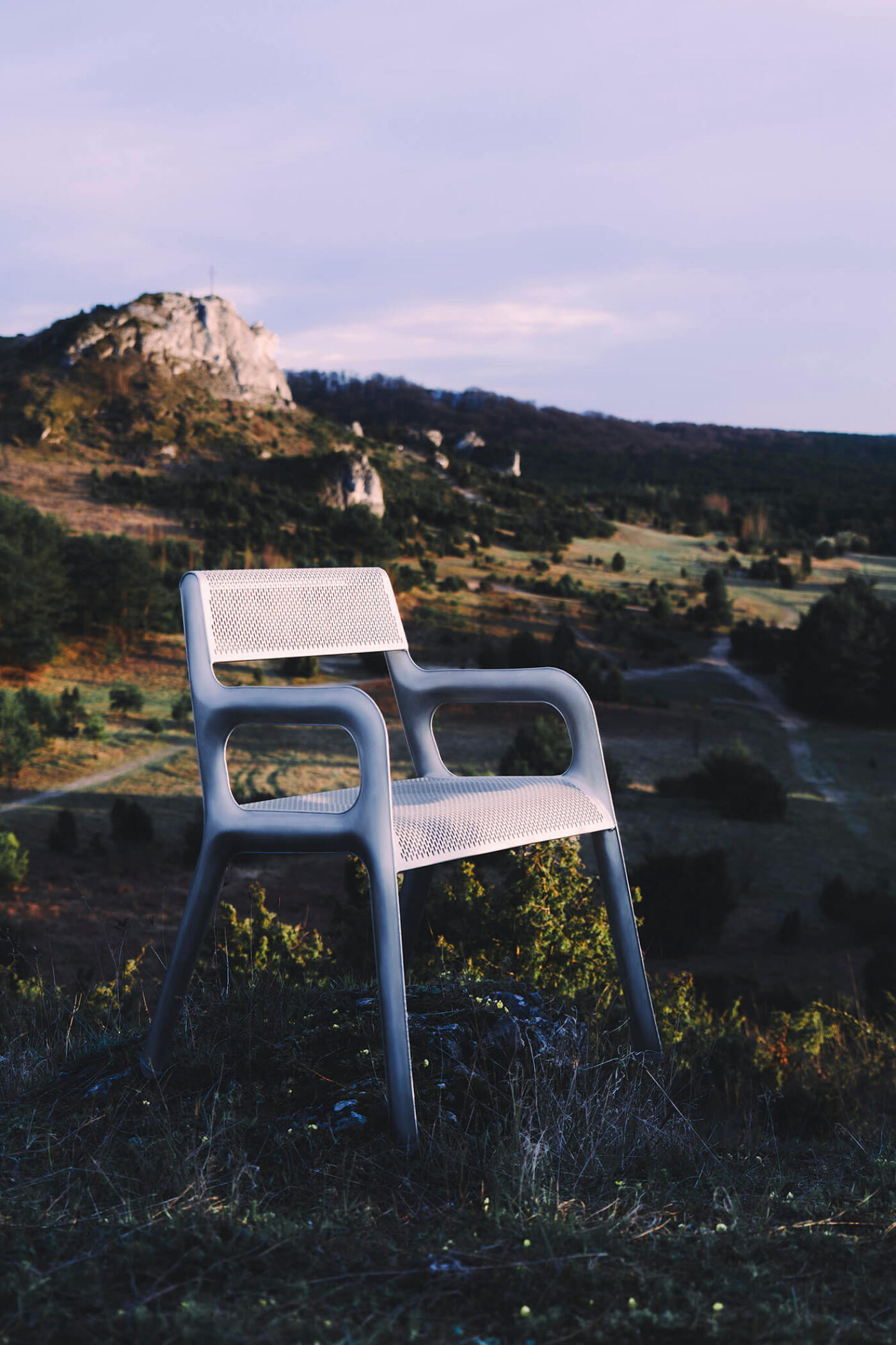 ultraleggera arm chair in the mountains