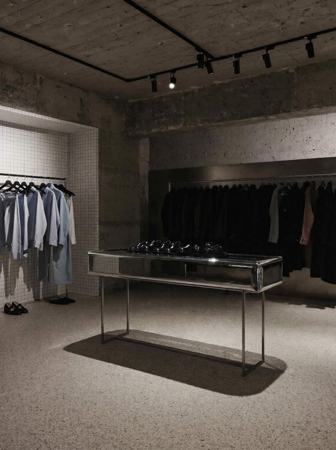 zieta sejv showcase in exclusive clothing store