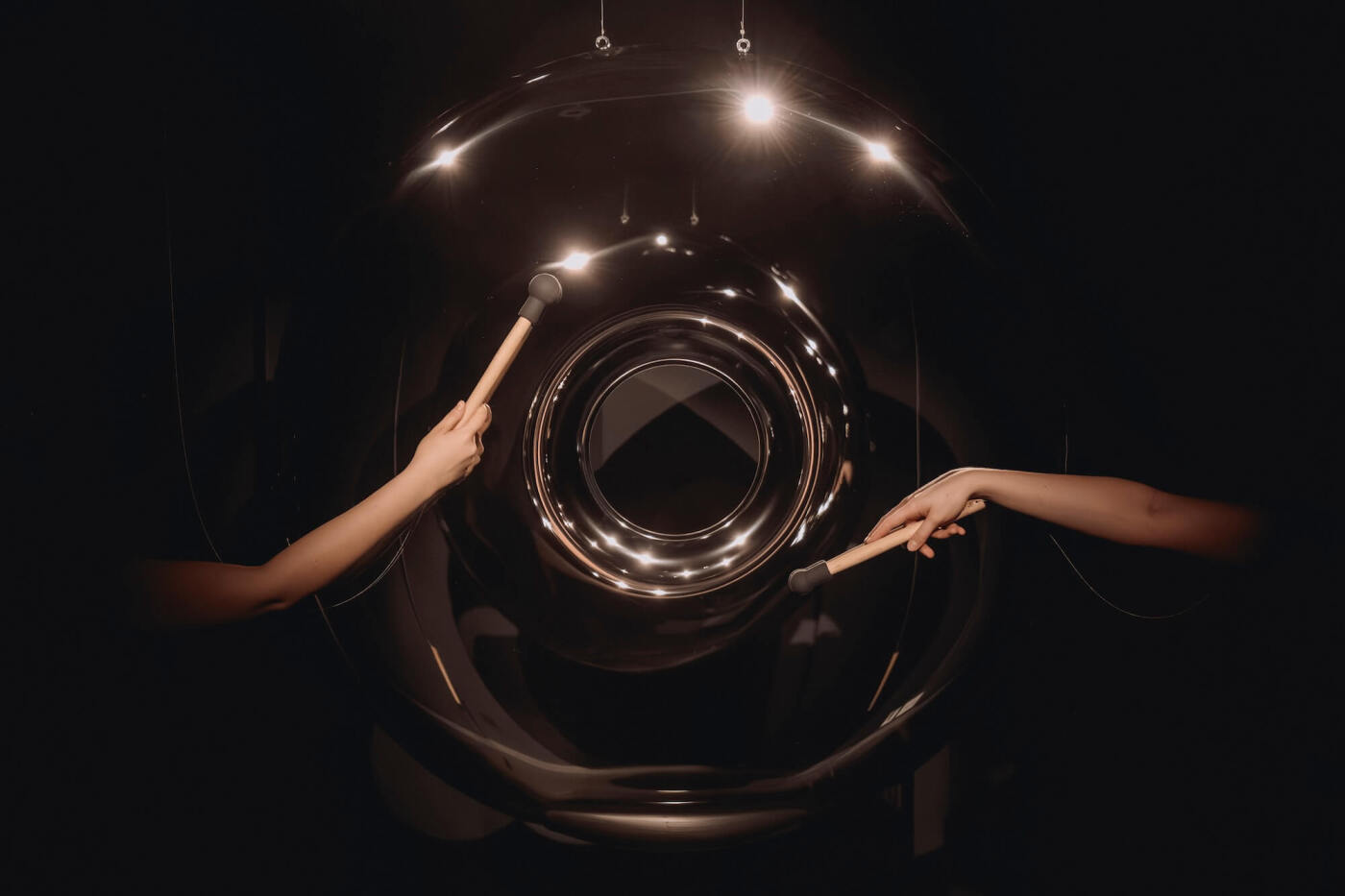 zieta studio rondo mirror as an instrument