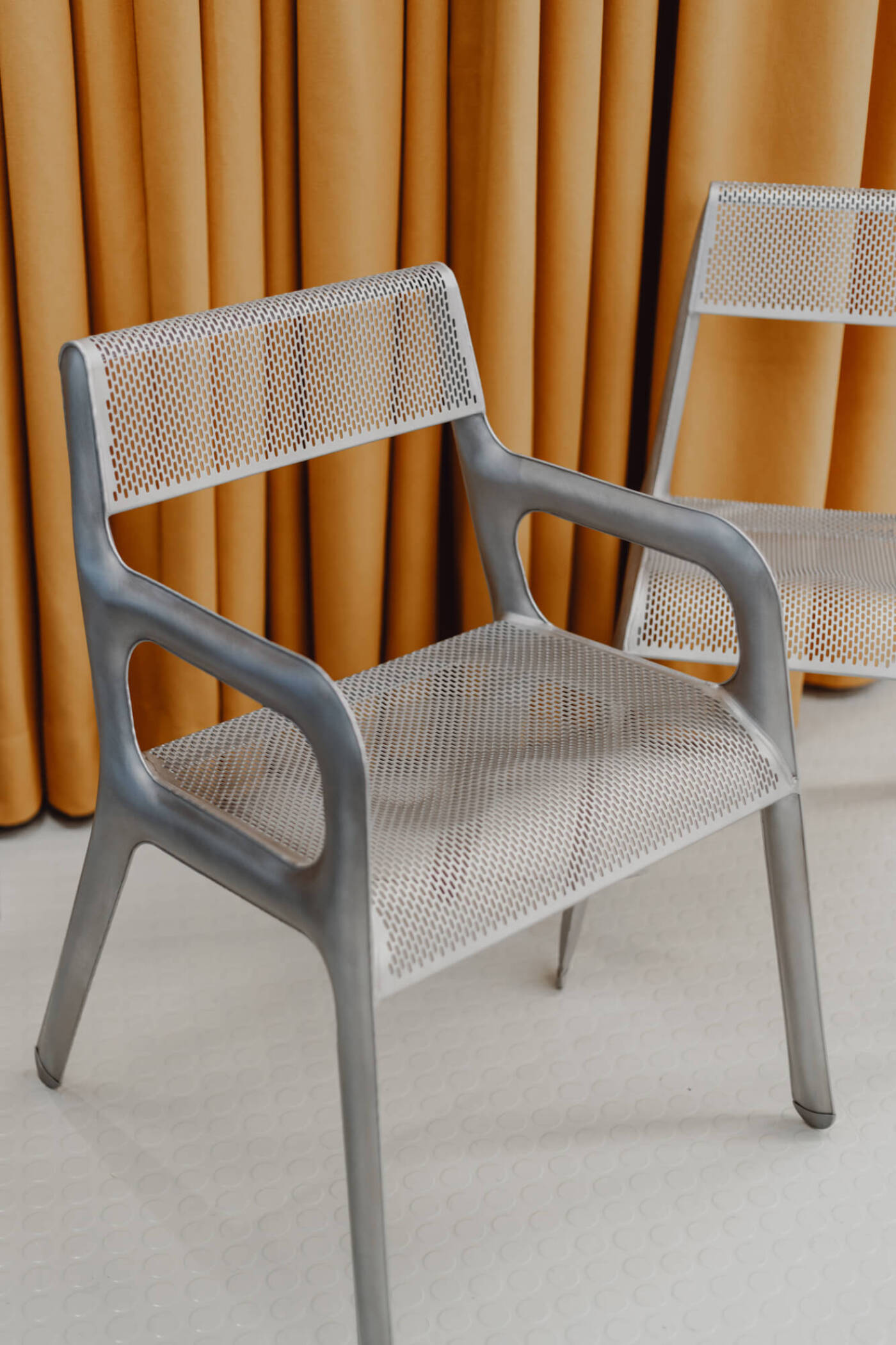 zieta ultraleggera armchair at LFA 2026