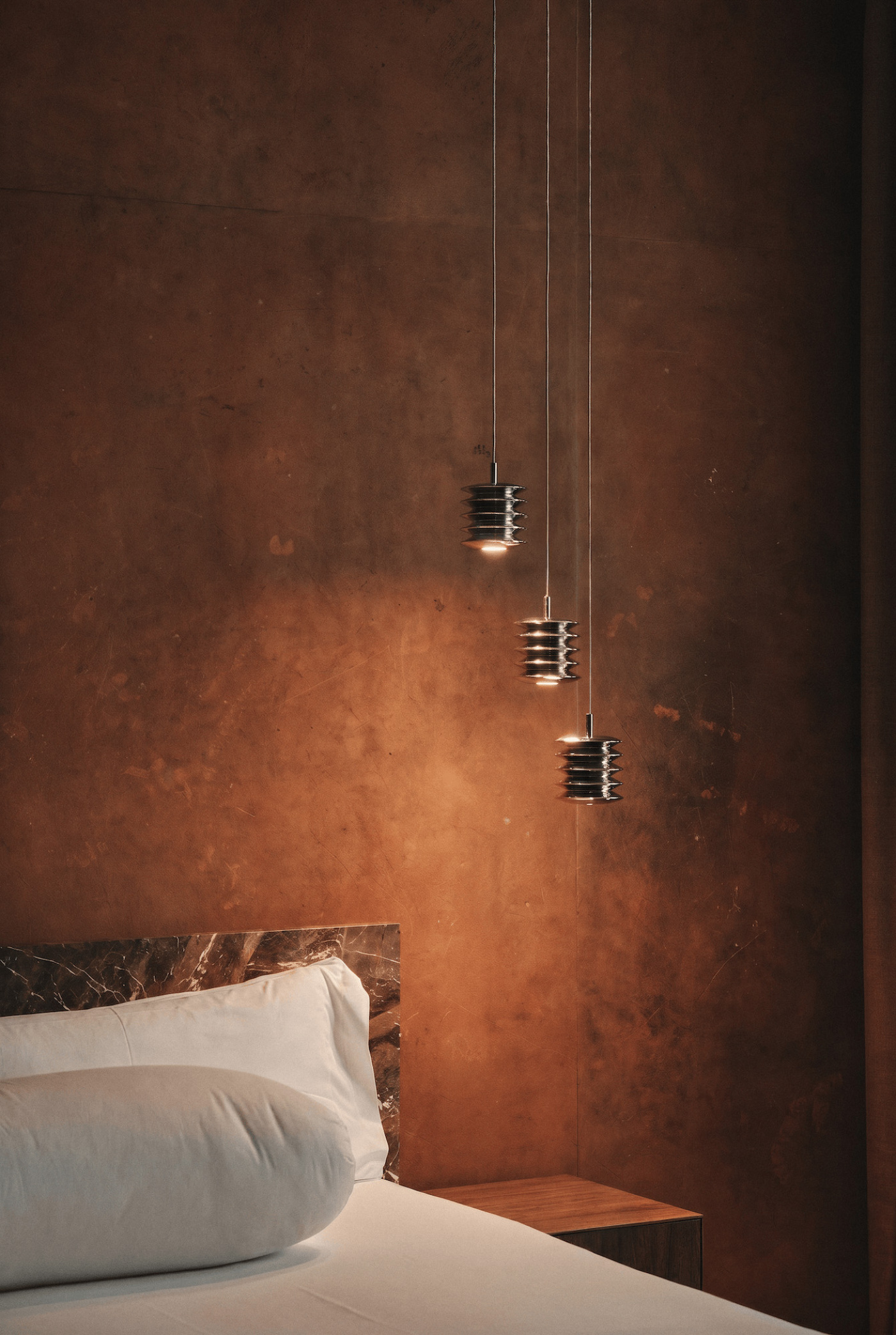zieta harmonica 3 set in a warm cozy bedroom