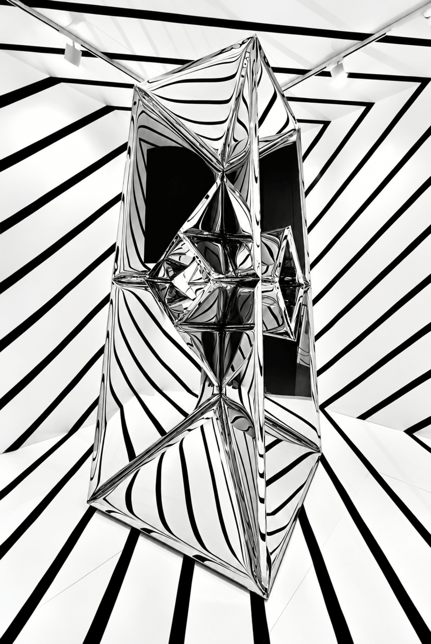 Oskar Zieta's sculpture Aberrator