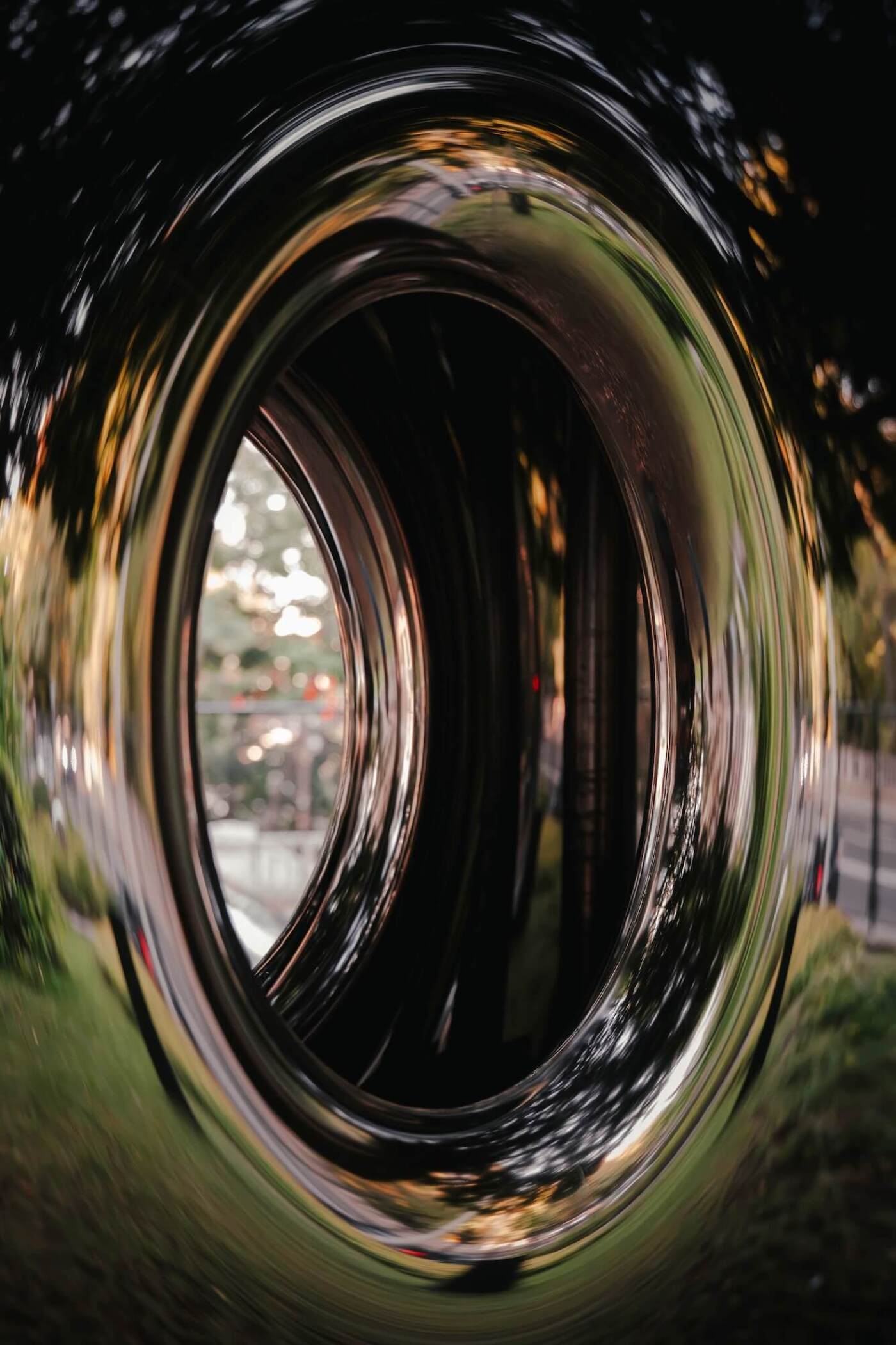 zieta studio rondo mirror detail 