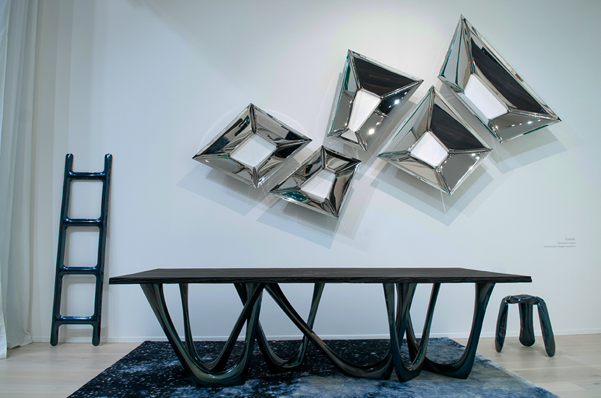 CRYSTAL MIRRORS COMPOSITION ON THE WALL G-TABLE PLOPP STOOL AND DRAB INTERIOR PROPOSITION