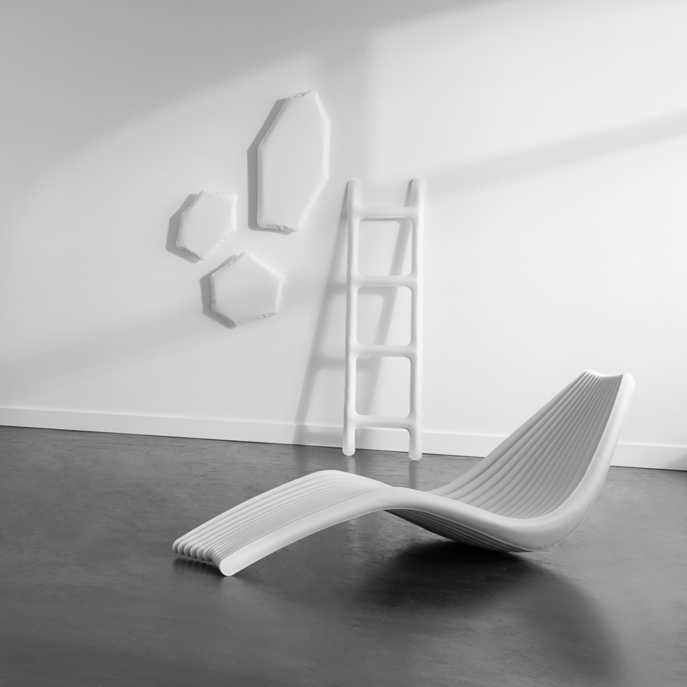 stahl chaise lang by zieta studio