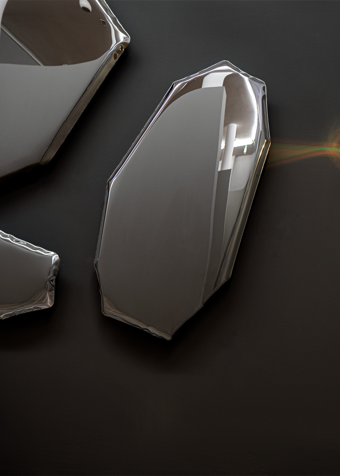 Zieta_TAFLA_C_Mirror_inox_Zieta_Collection_fot_Laura_Korzeniowska_2