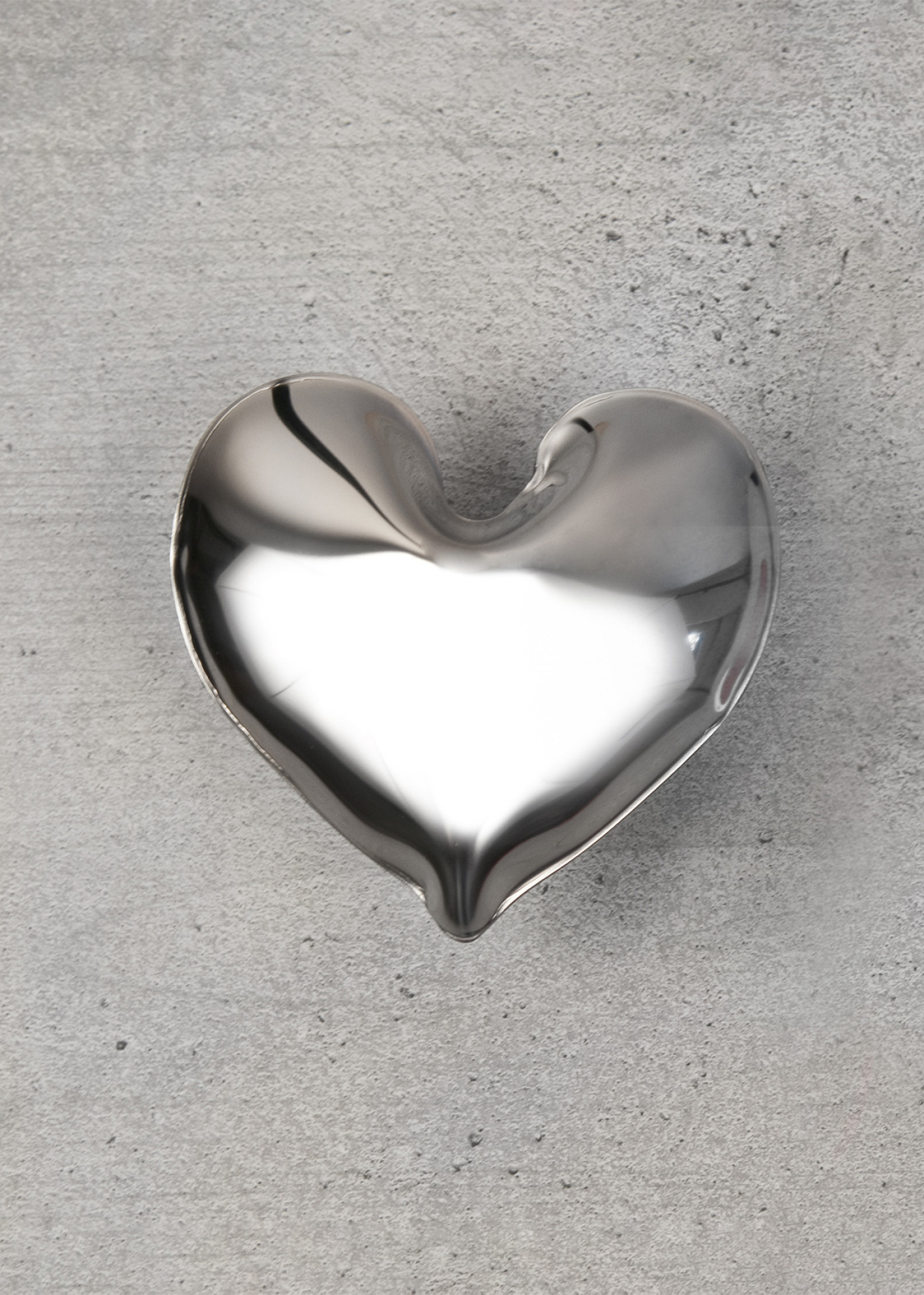 Zieta_HOT_HEART_inox_Zieta_Collection