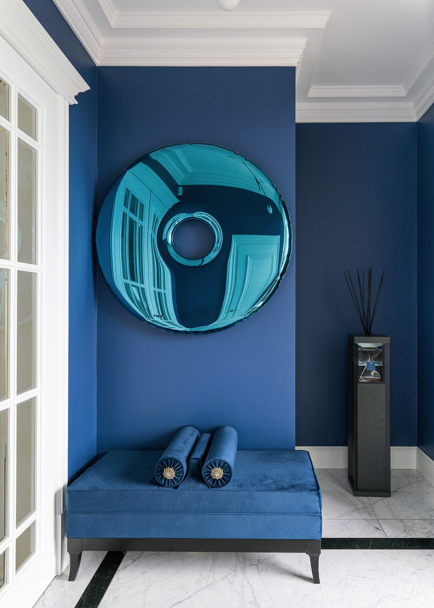 ZIETA STUDIO RONDO MIRROR SAPPHIRE Fot Kasia Ładczuk  Ład Studio, projekt Piotr Łucyan 3