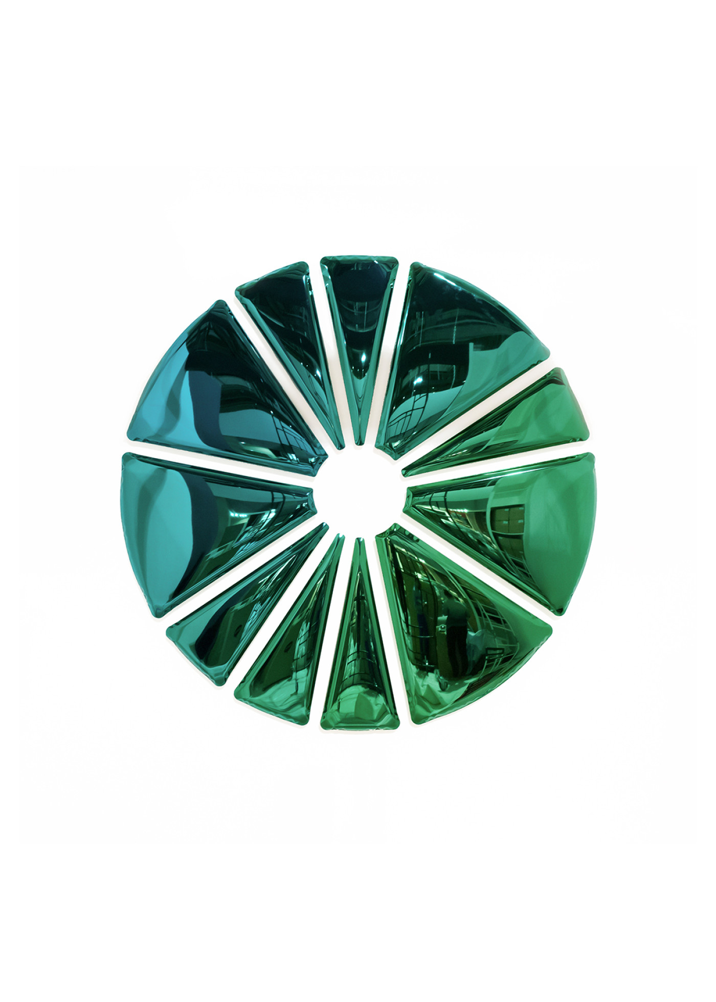 zieta_NUCLEUS_300_Mirror_Emerald_Sapphire_Gradient_Collection_Packshot