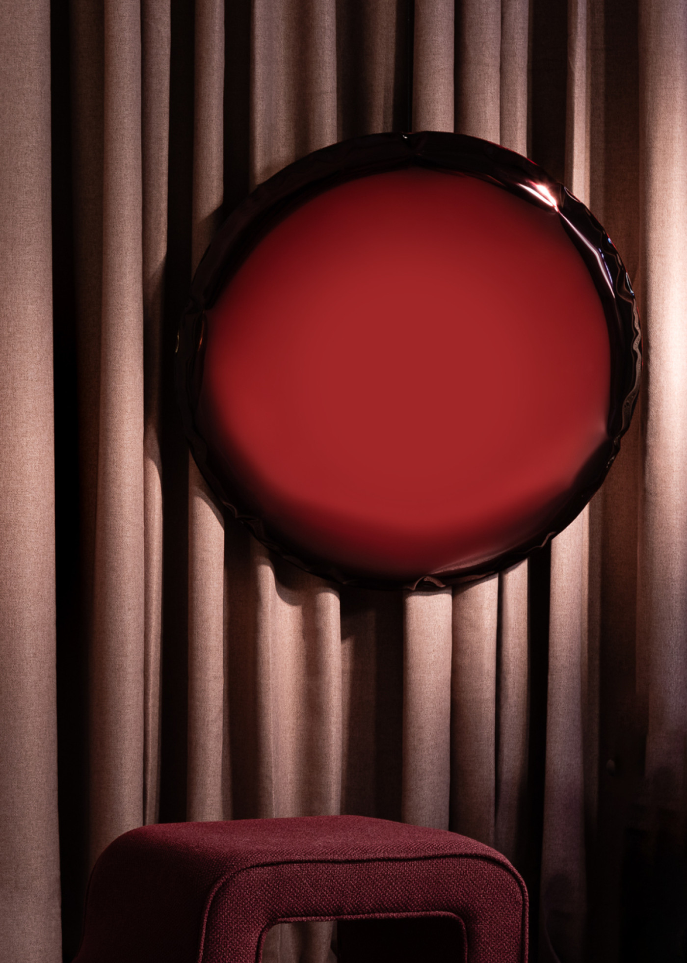 Zieta_OKO_Mirror_red_rubin_Transitions_CollectionN_3