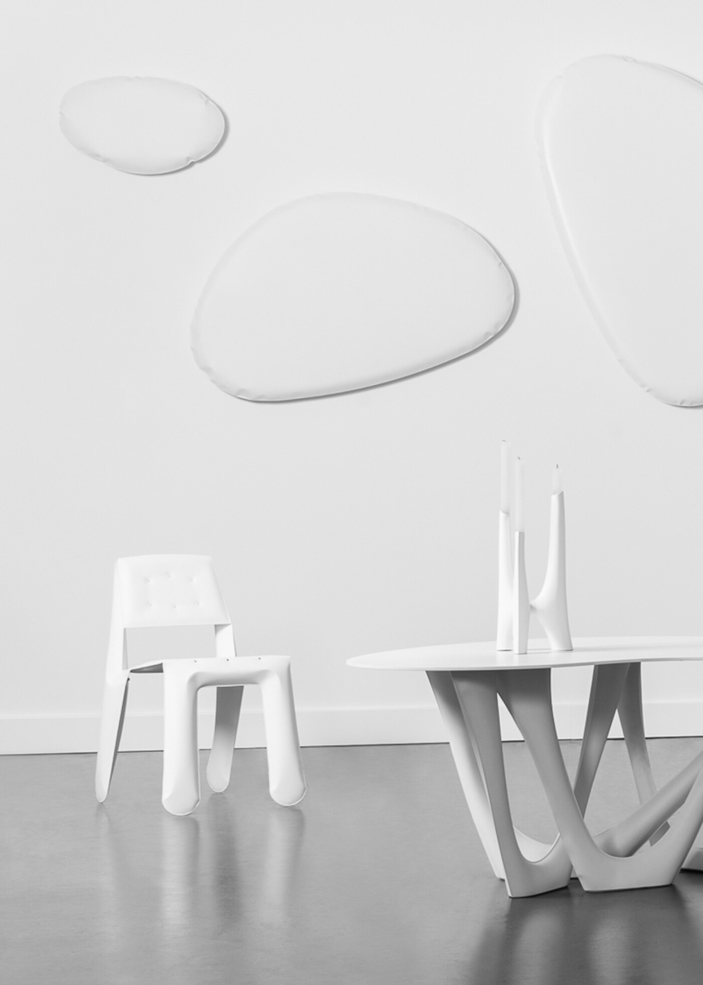 Zieta_chippensteel_0.5_ALU_white_glossy_RAL_9003_zieta_collection_interior