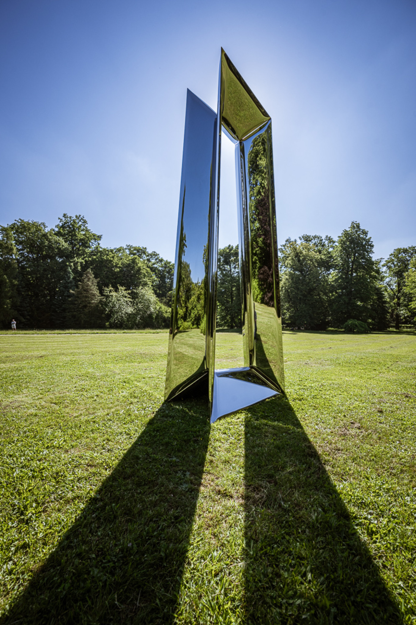 urban crystals sculpture made with fidu technology 
