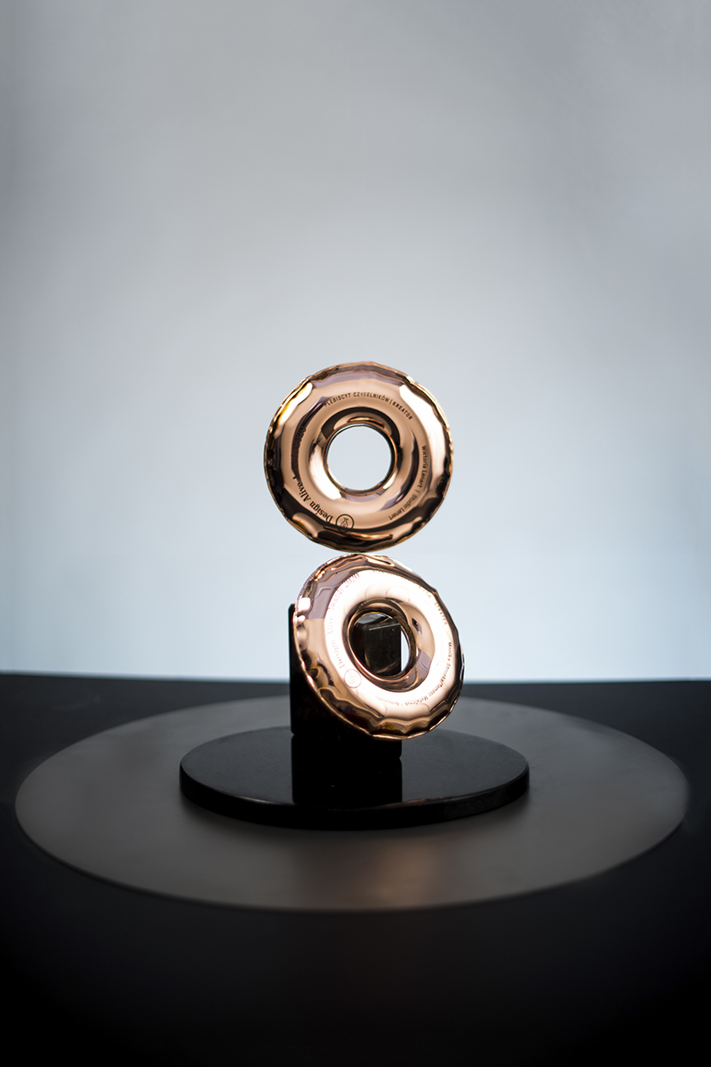 zieta trophy for design alive3