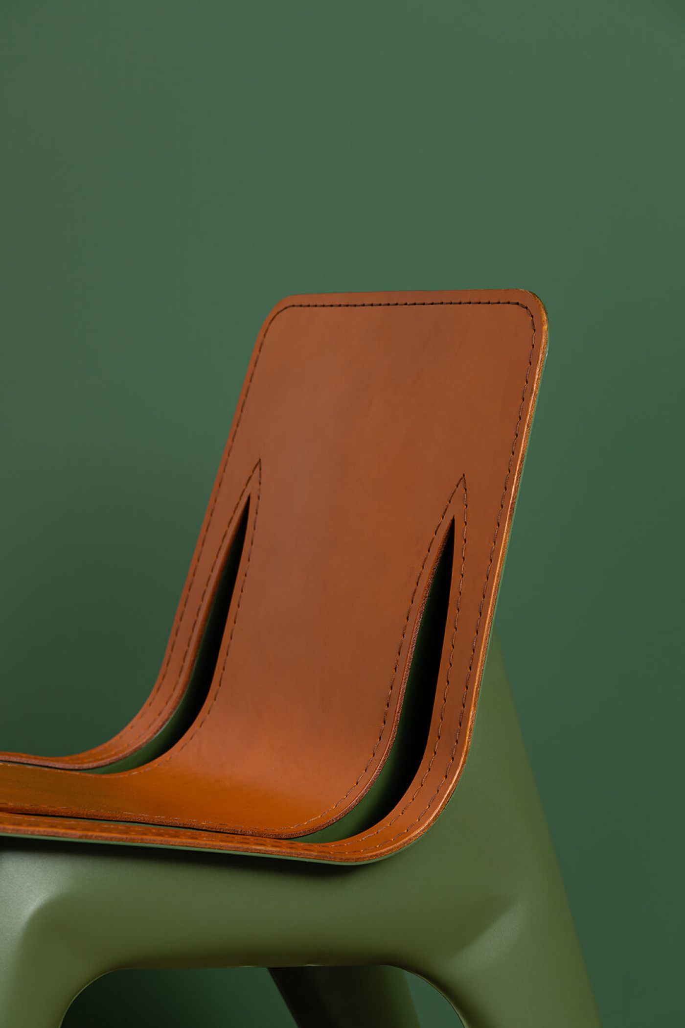 Zieta_J-Chair_Zieta_Collection_fot_Weronika_Trojanowska_4