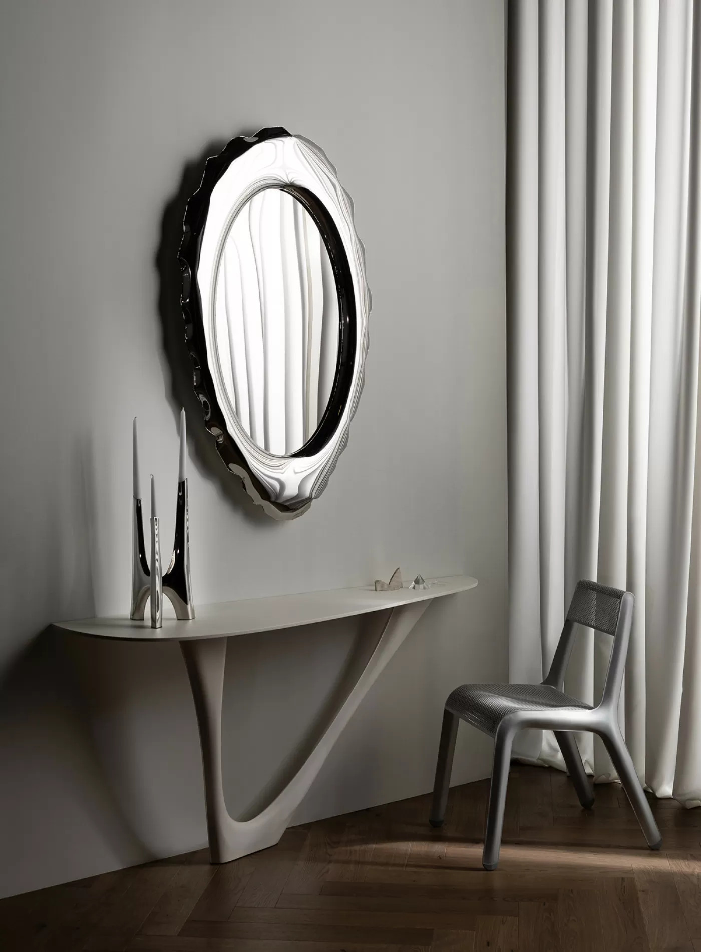 Zieta_G-Console_Mono_Steel_Top_and_Base_white_matt_RAL_9010_Zieta_Colection_photo_Weronika_Trojanowska___large_1400_1899