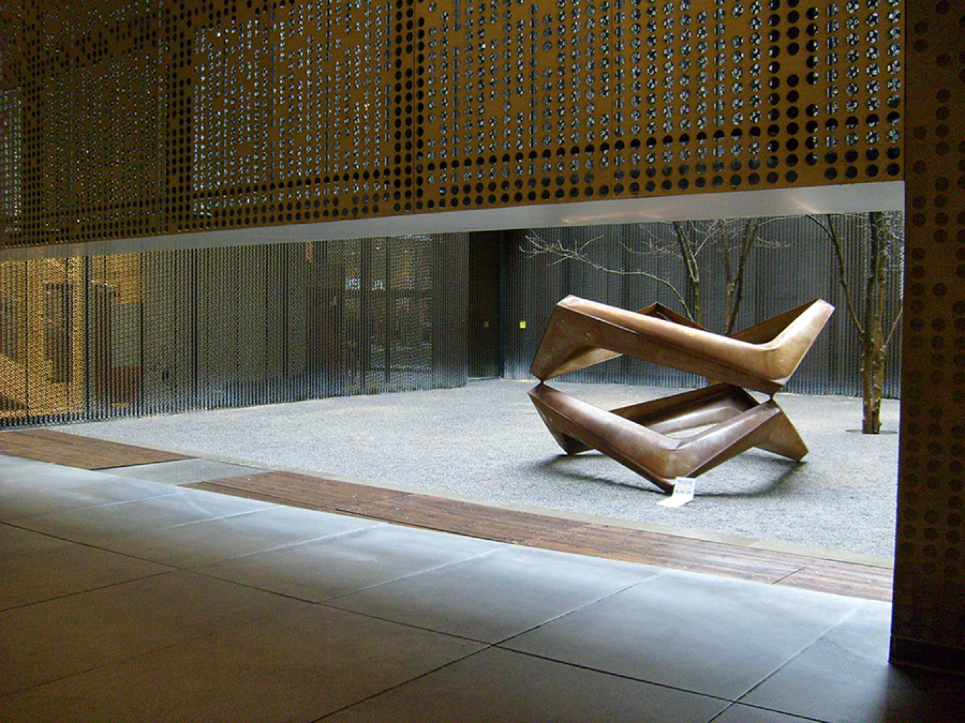 seahorse oskar zięta sculpture