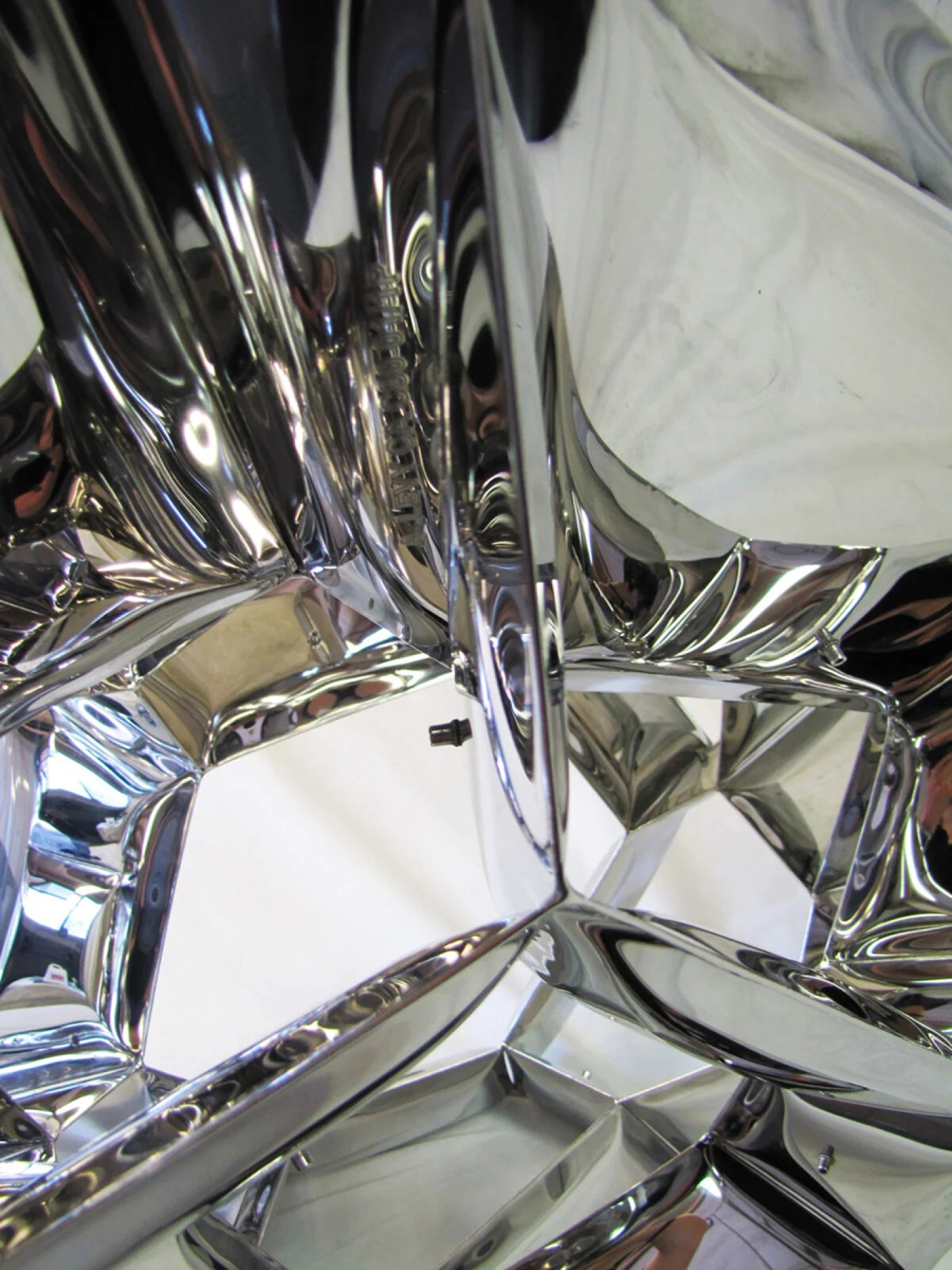 Craterair for Arik Levy zieta studio2