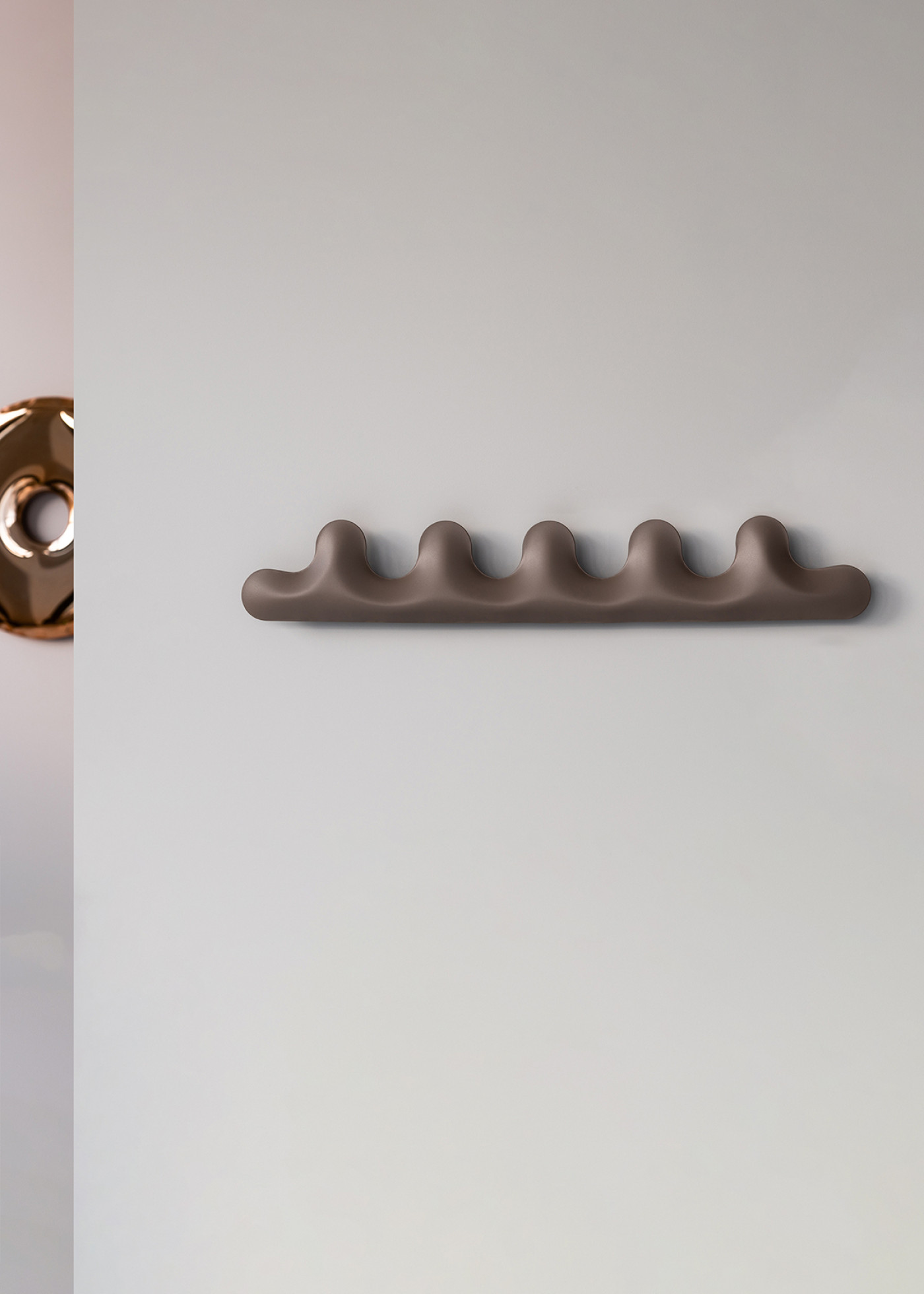 zieta_kamm_5_beige_grey_matt_RAL_7006_zieta_collection_interior